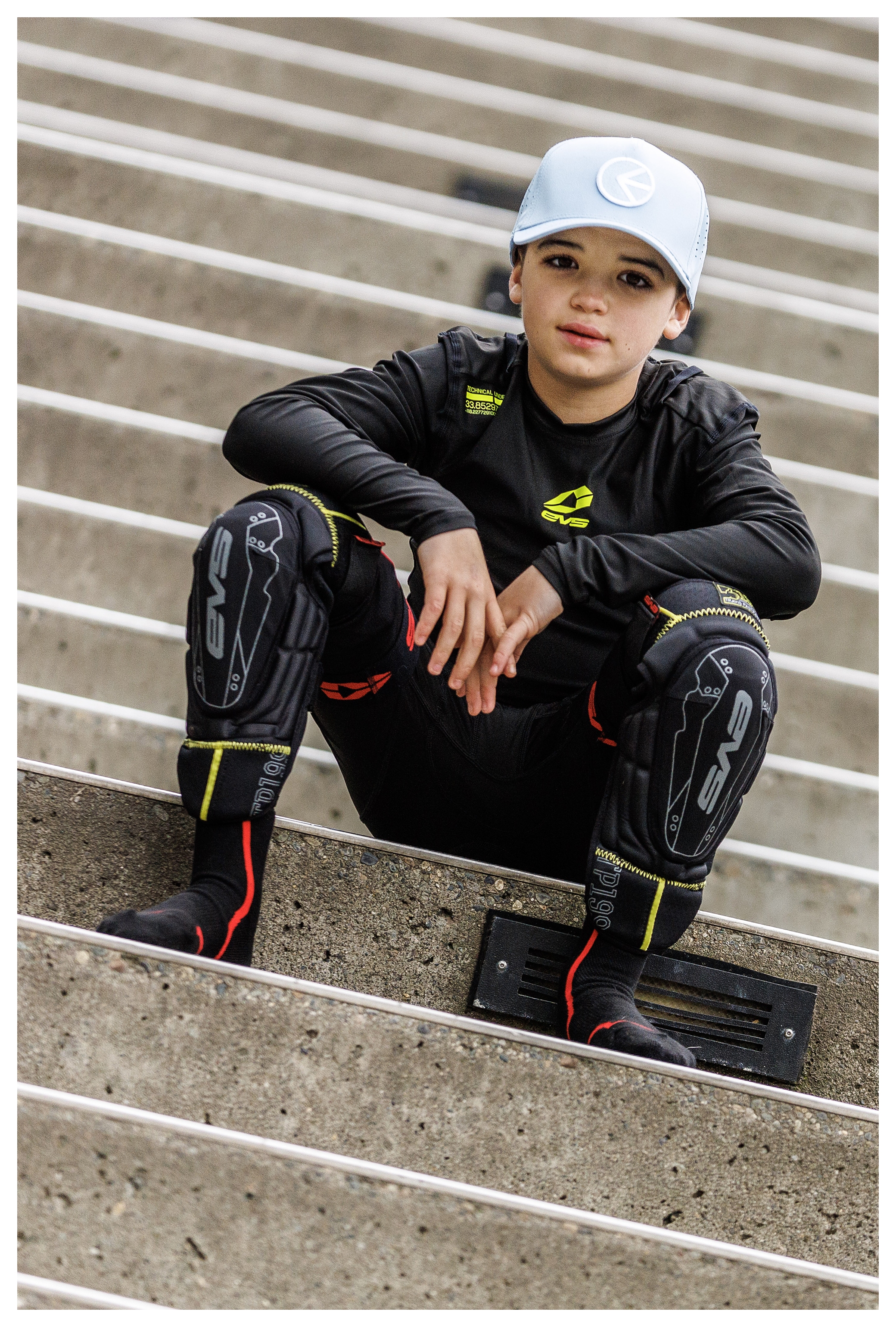 EVS Youth TP199 Knee / Shin Guards