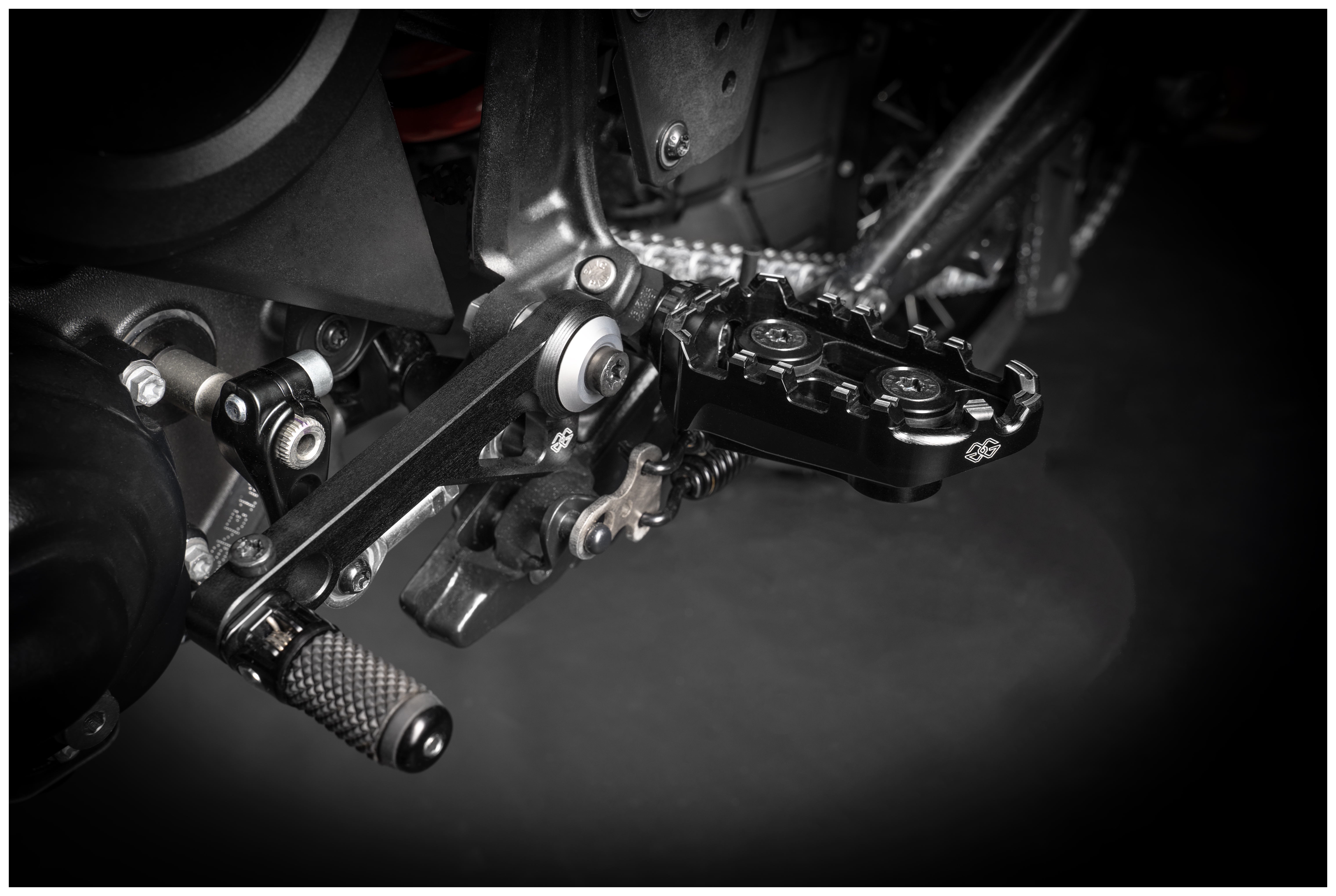 Gilles Tooling Adjustable Brake Pedal and Gearshift Set For Harley Pan America 2021-2024