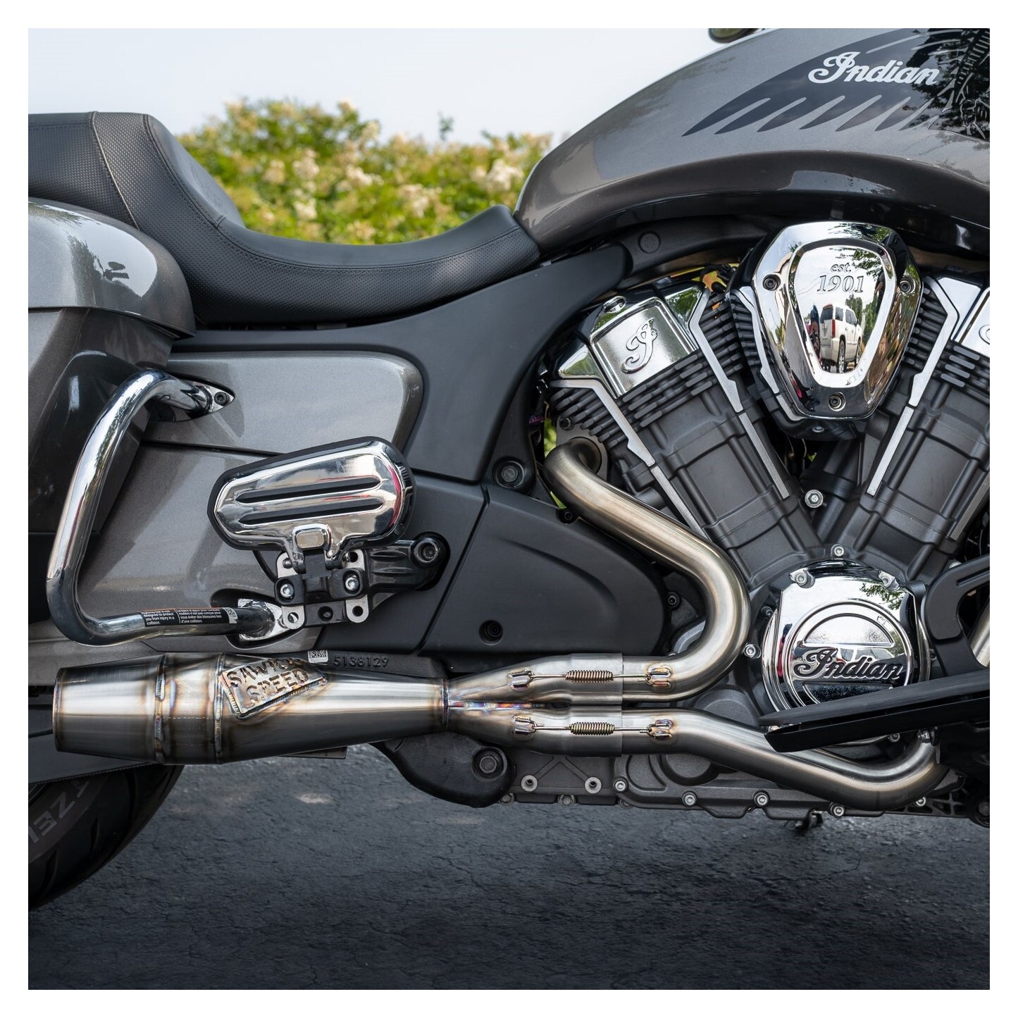 Sawicki Speed Shop 2-Into-1 Shorty Exhaust For Indian