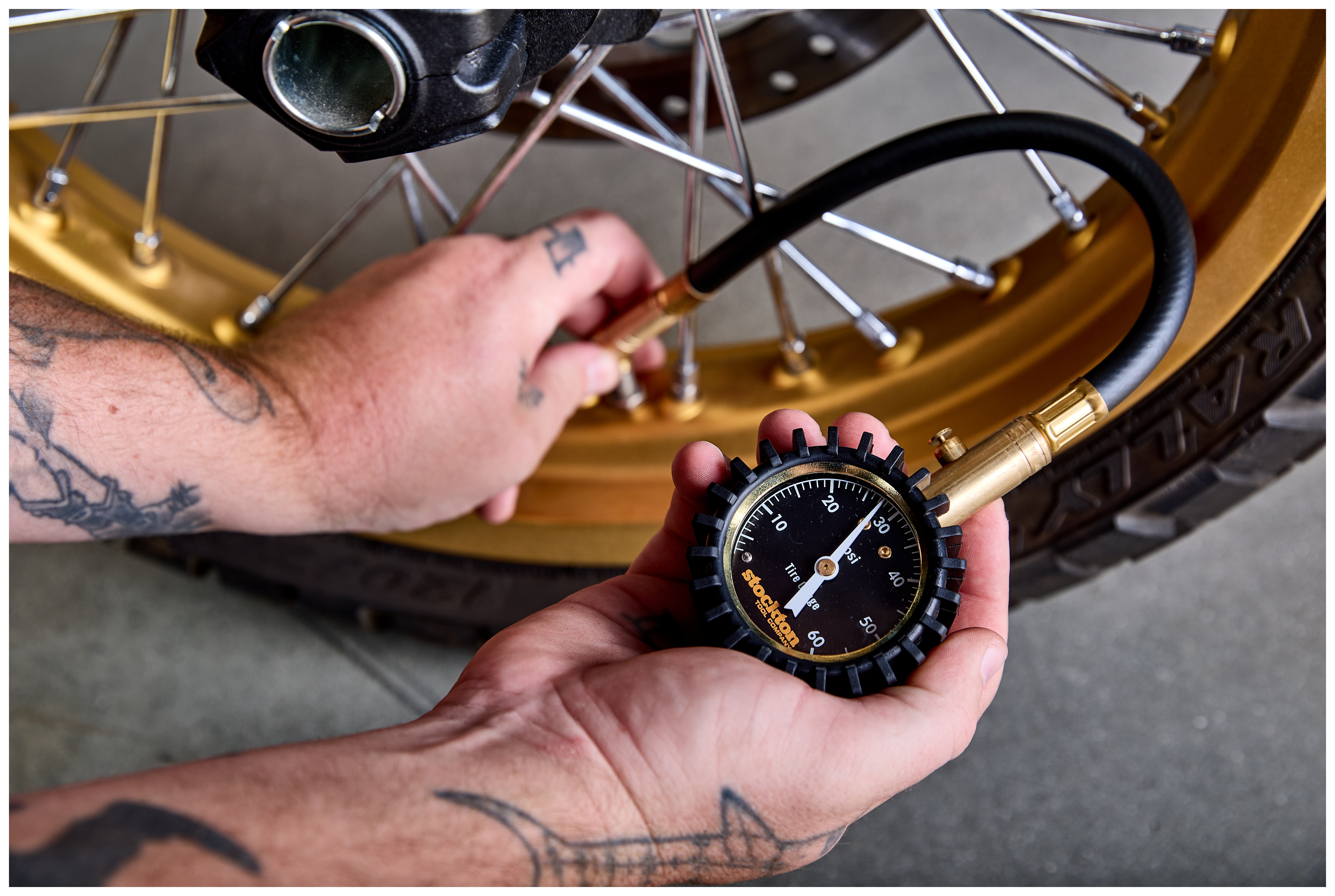 Stockton Tire Air Pressure Gauge With Hose