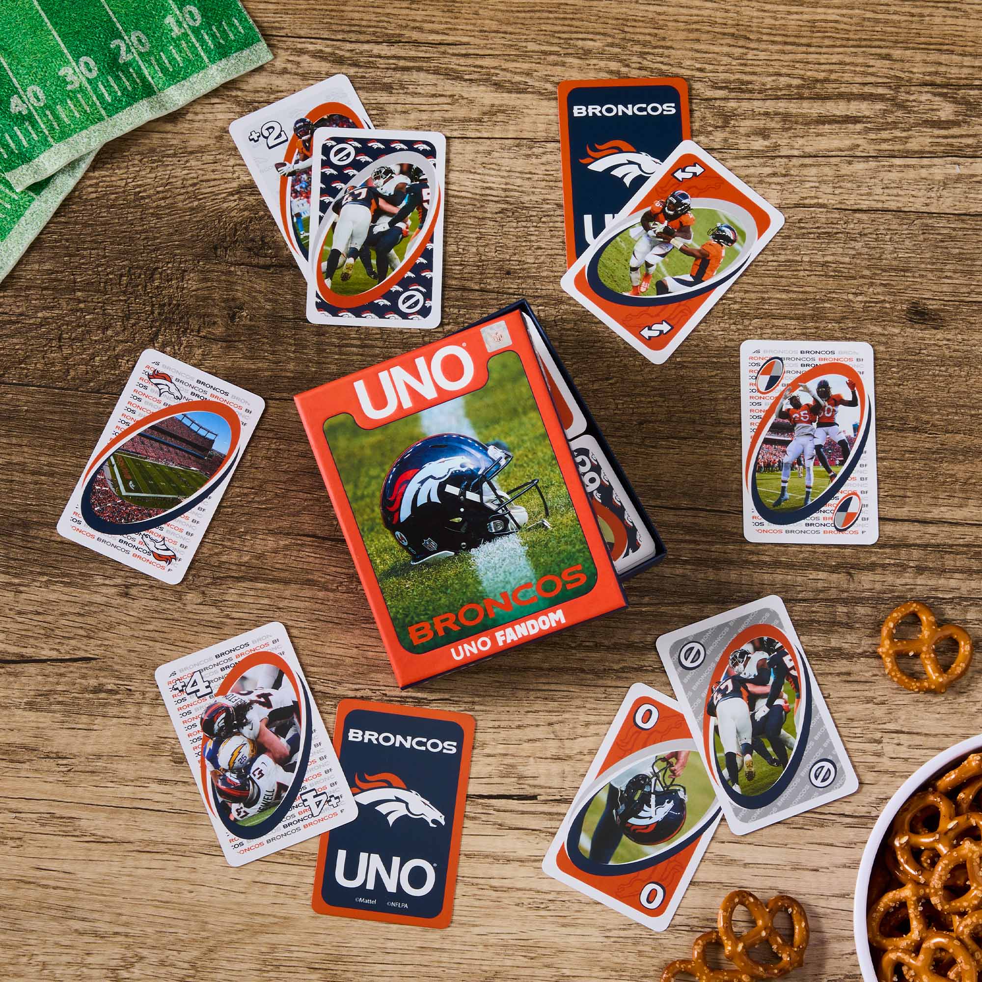Mattel Creations UNO Fandom NFL Denver Broncos Game Deck