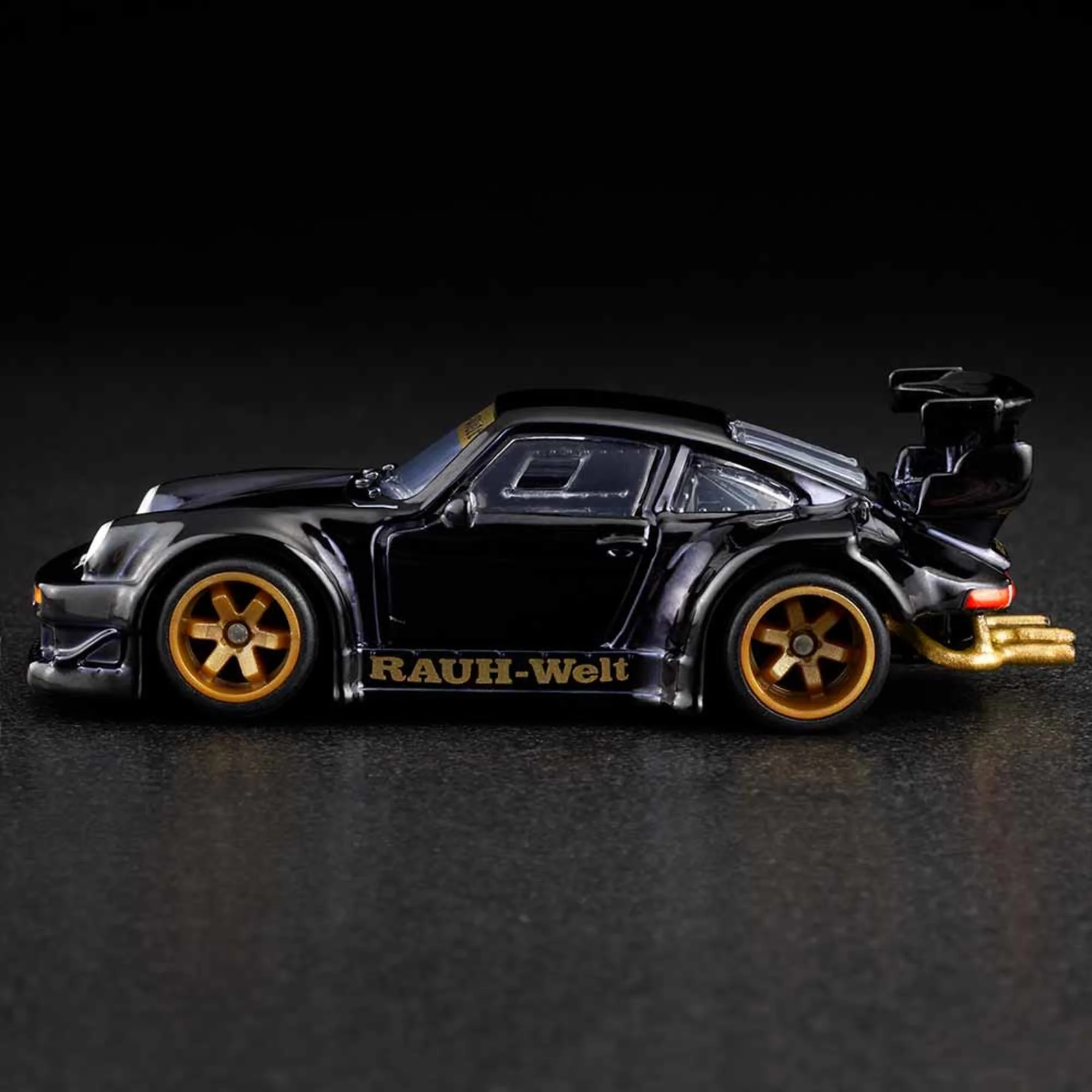 Mattel Creations RLC Exclusive RWB Porsche 930 w/ Akira Nakai Figurine