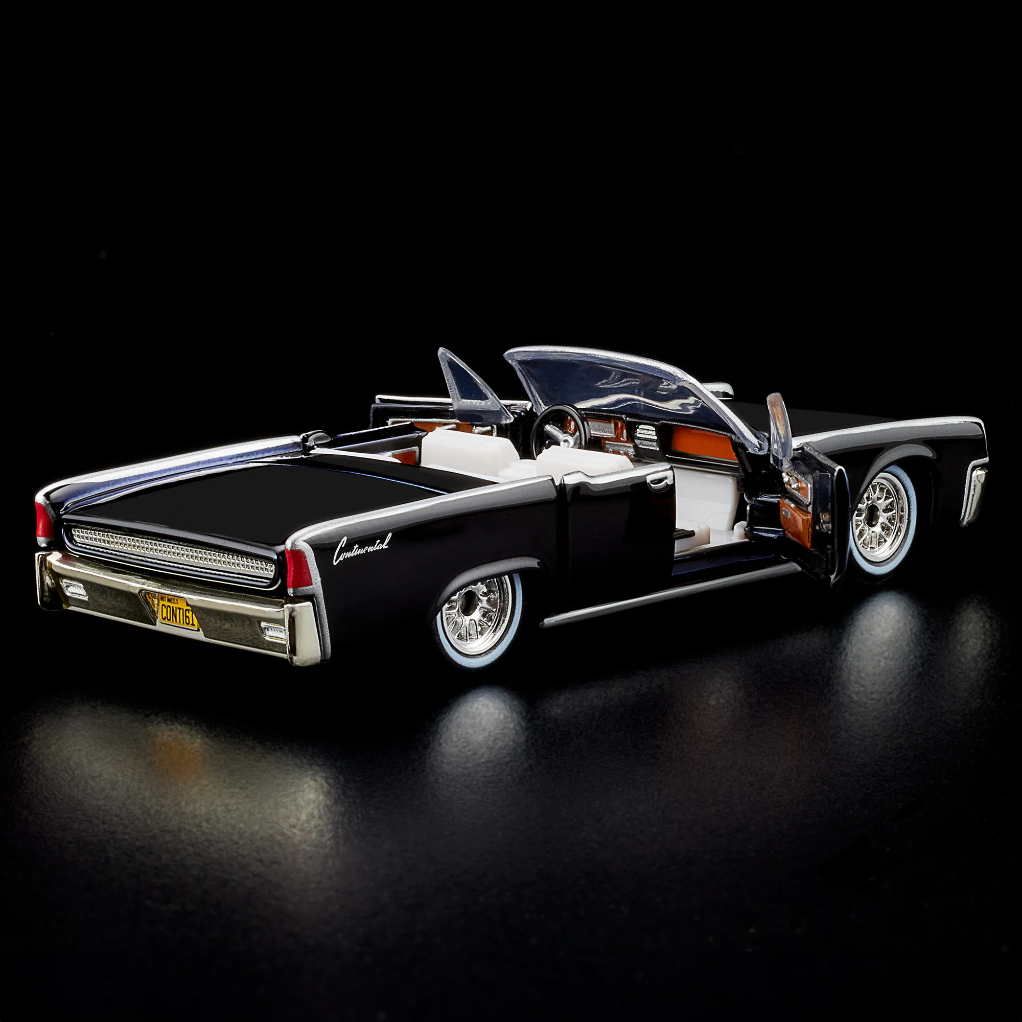 Mattel Creations Hot Wheels RLC Exclusive '61 Lincoln Continental