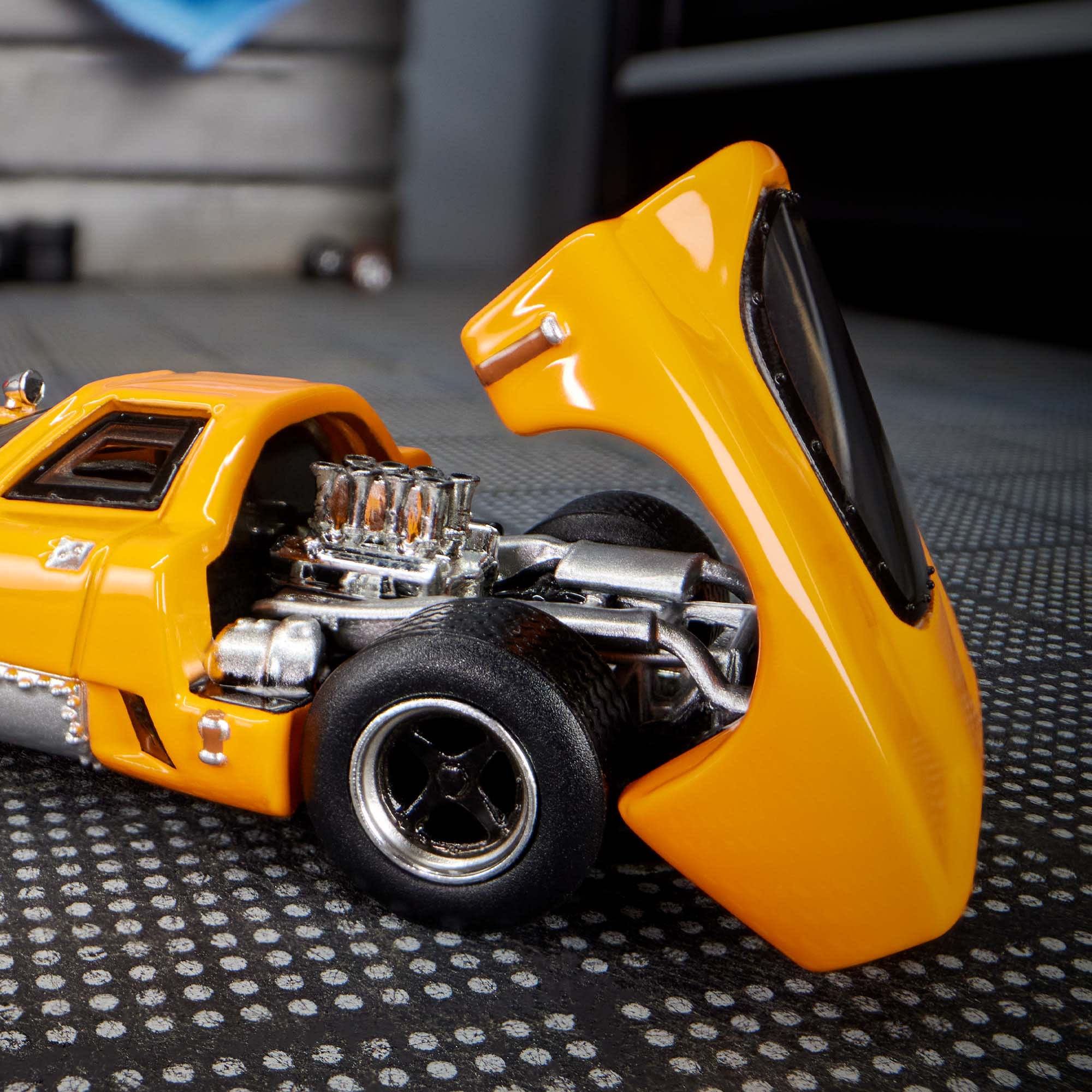 Mattel Creations Hot Wheels Elite 64 McLaren M6GT