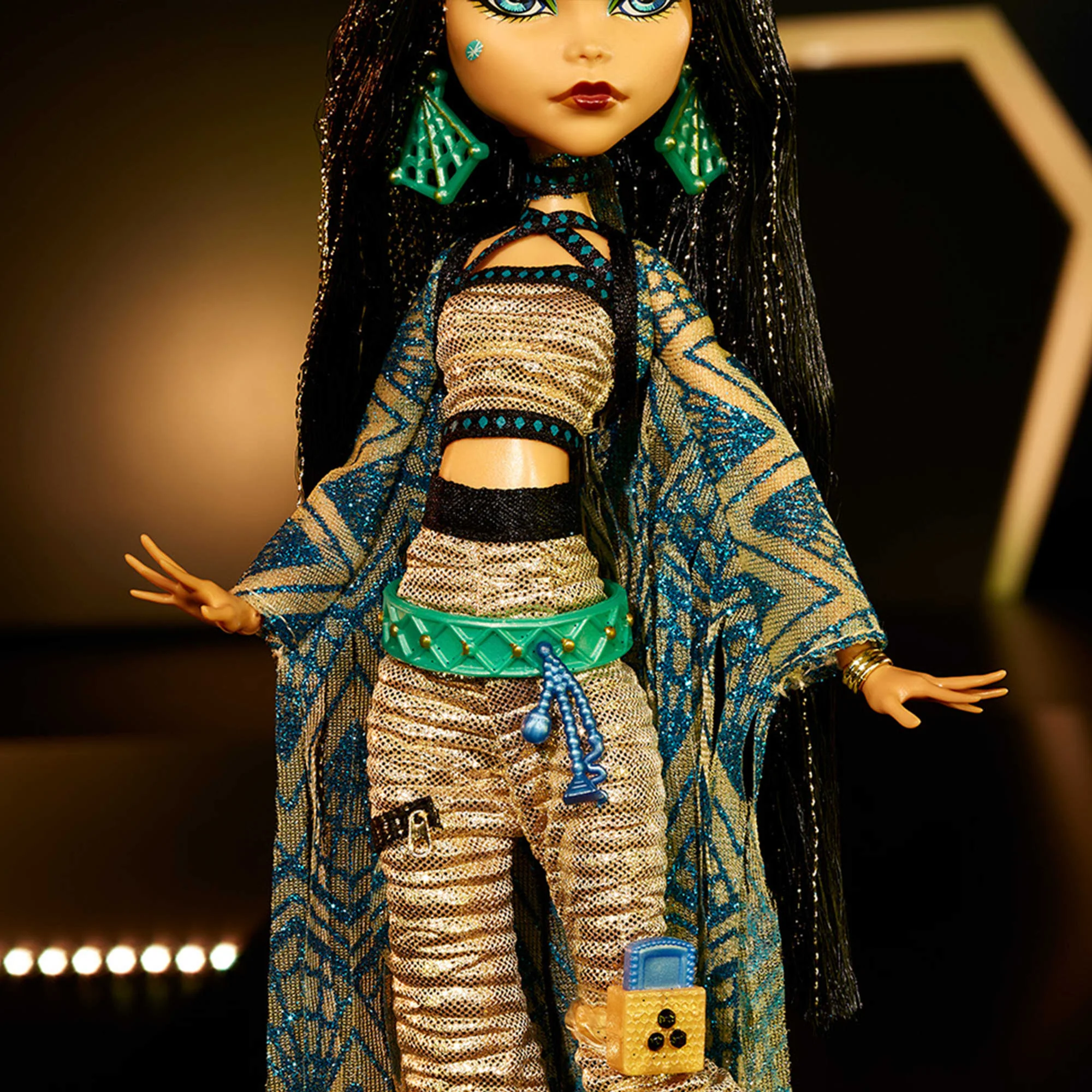 Mattel Creations Monster High Haunt Couture Cleo de Nile Doll