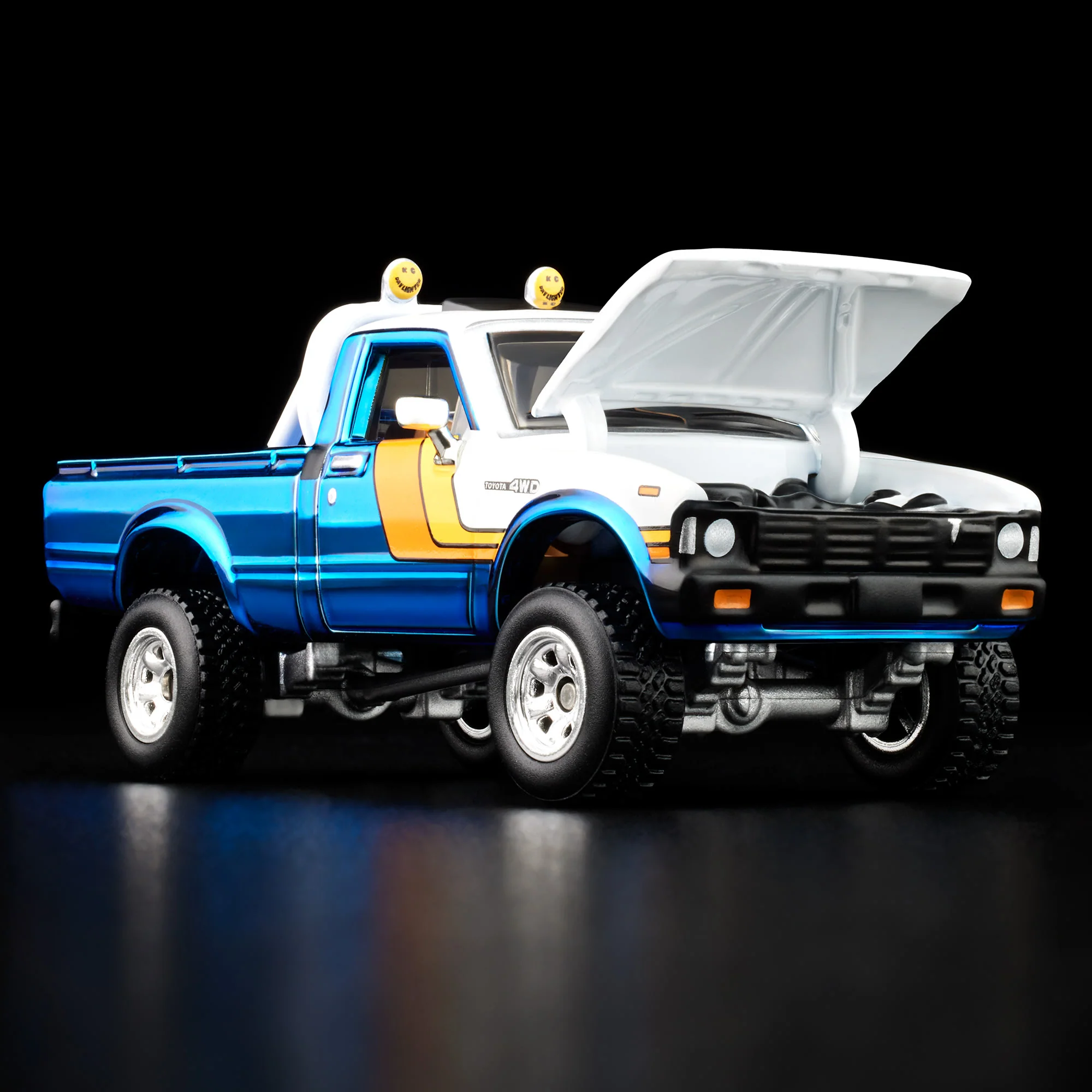 Mattel Creations RLC Exclusive '81 Toyota SR5 4WD