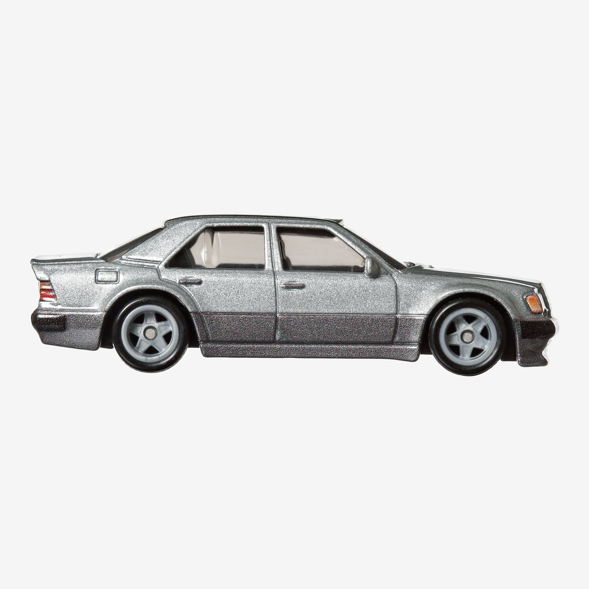 Mattel Creations Hot Wheels Premium Car Culture Canyon Warriors – Mercedes-Benz 500E