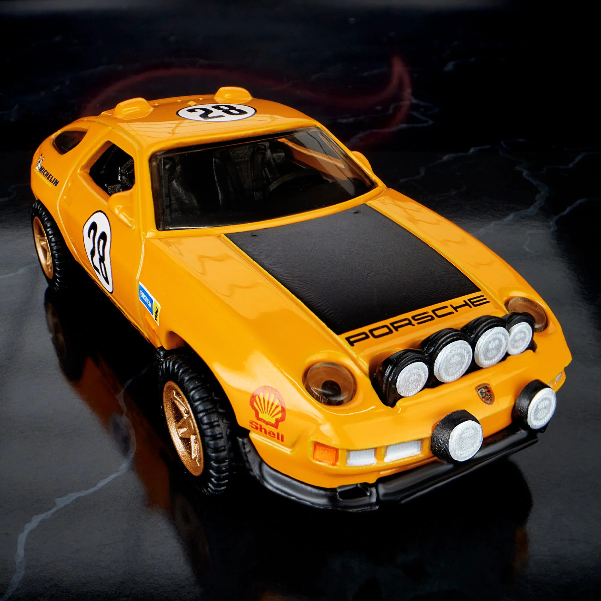 Mattel Creations Hot Wheels Elite 64 Porsche 928 Safari