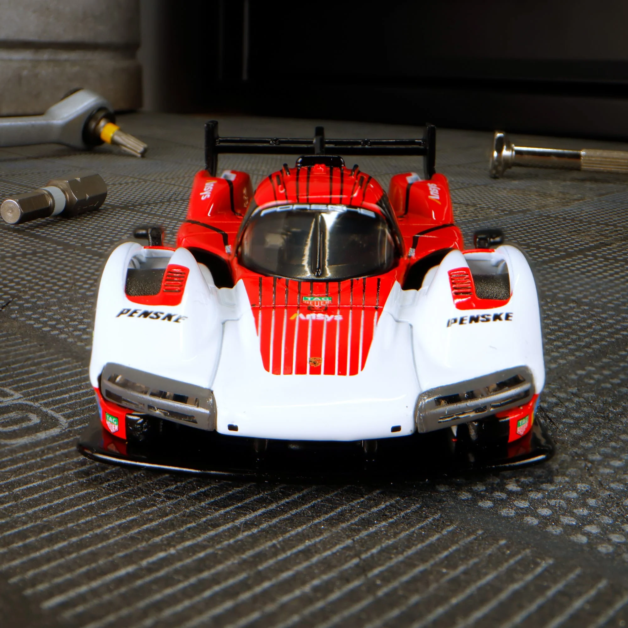 Mattel Creations Hot Wheels Elite 64 Porsche 963