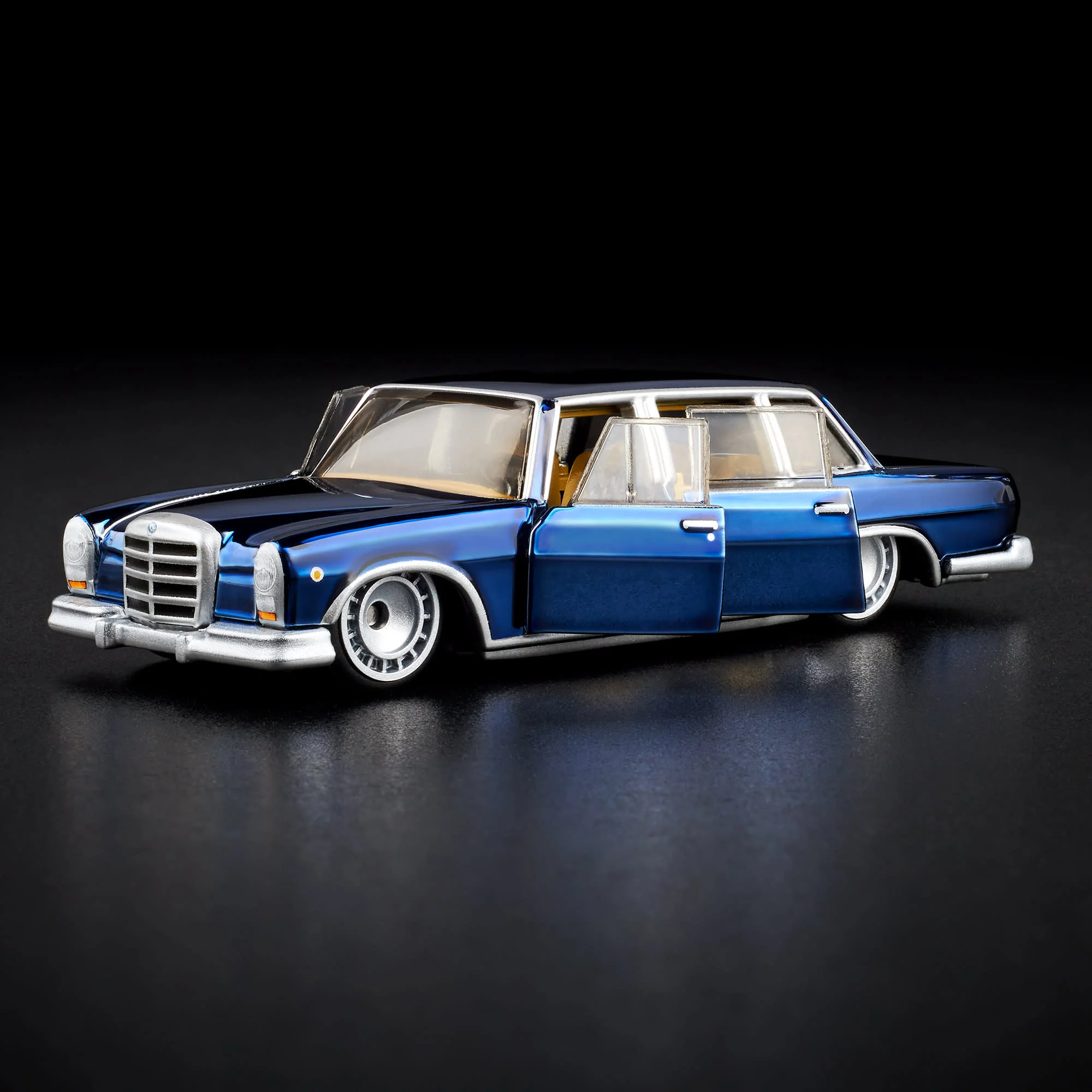Mattel Creations RLC Exclusive 1964 Mercedes-Benz 600
