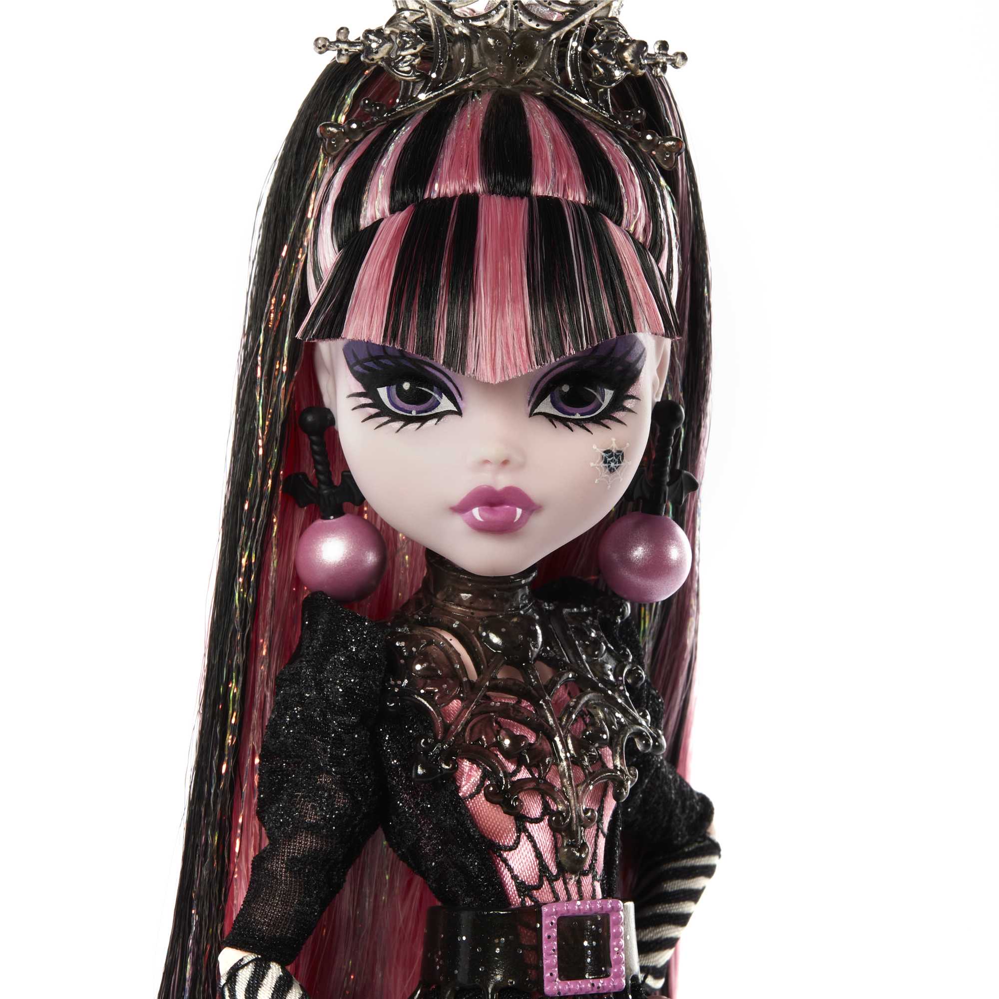 Mattel Creations Monster High Howliday: Winter Edition Draculaura Doll