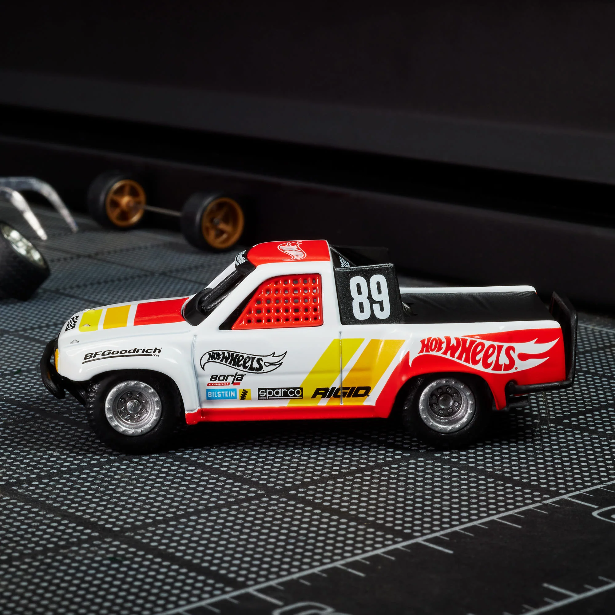 Mattel Creations Hot Wheels Elite 64 1989 Toyota HiLux Stadium Truck