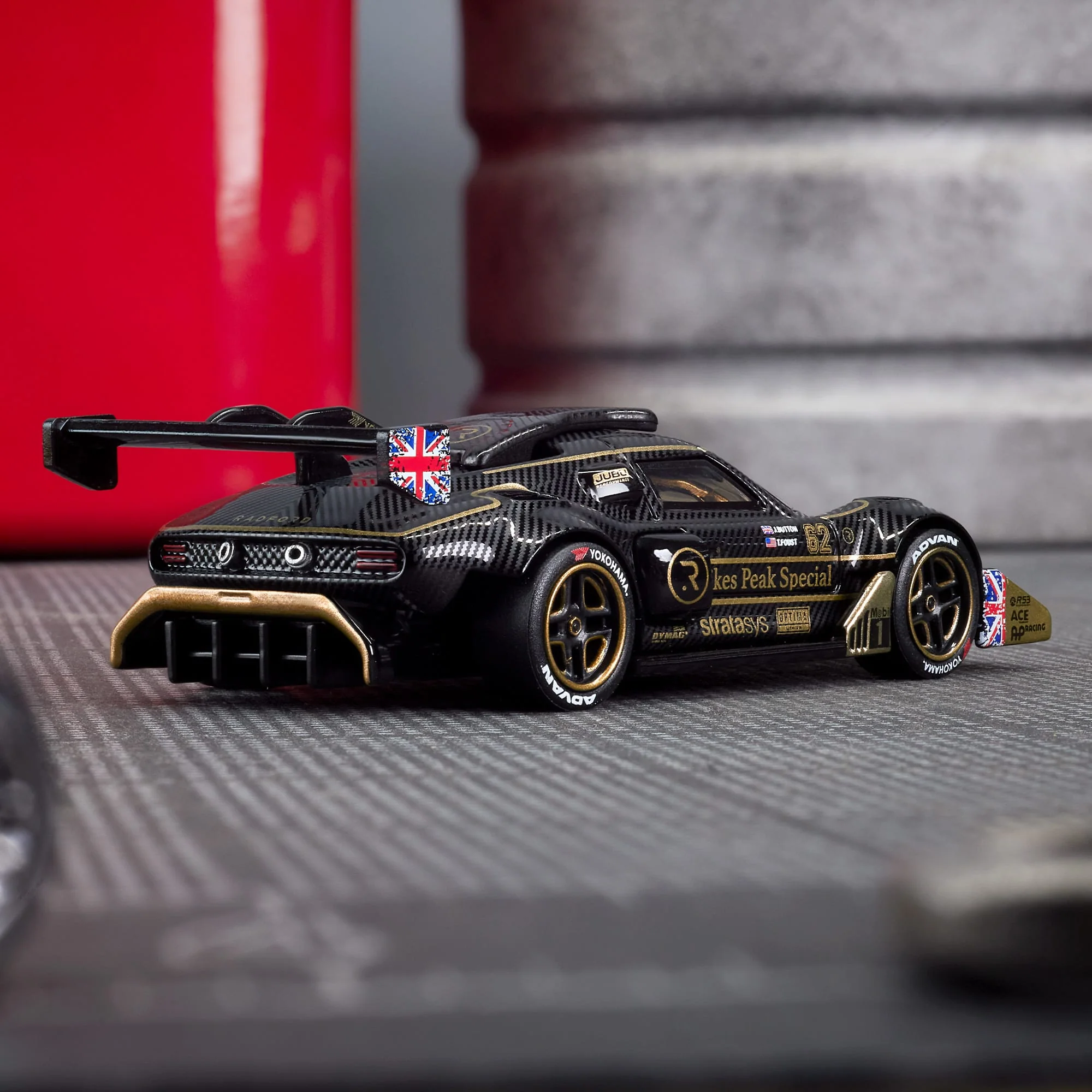 Mattel Creations Hot Wheels Elite 64 Radford Type 62-2 Pikes Peak