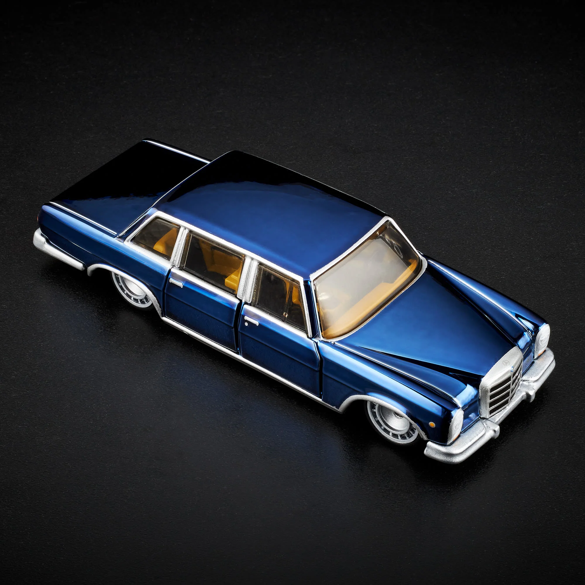 Mattel Creations RLC Exclusive 1964 Mercedes-Benz 600