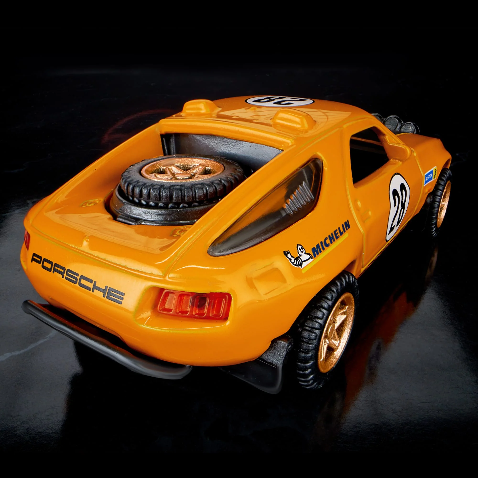Mattel Creations Hot Wheels Elite 64 Porsche 928 Safari