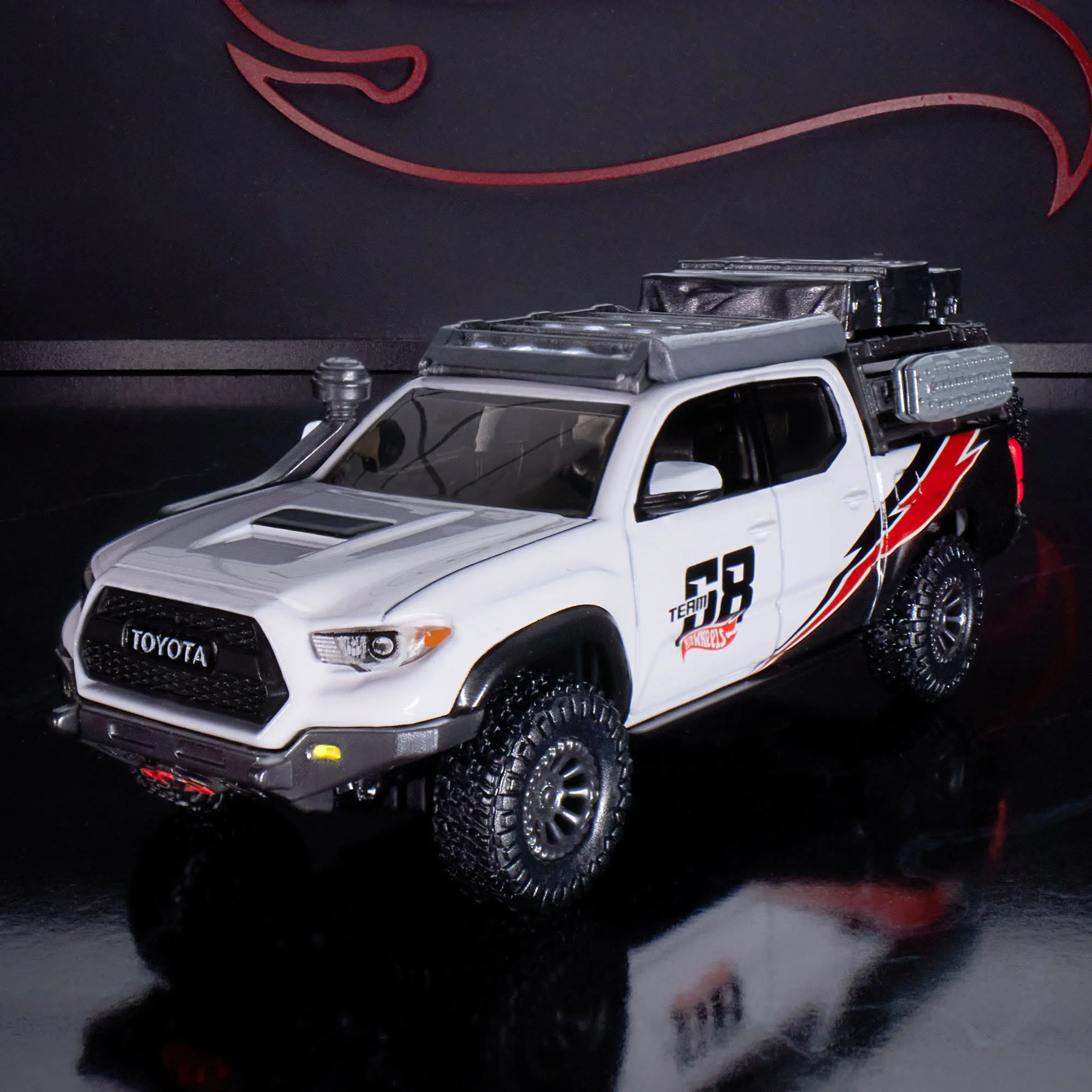 Mattel Creations Hot Wheels Elite 64 Mod Shop '17 Toyota Tacoma