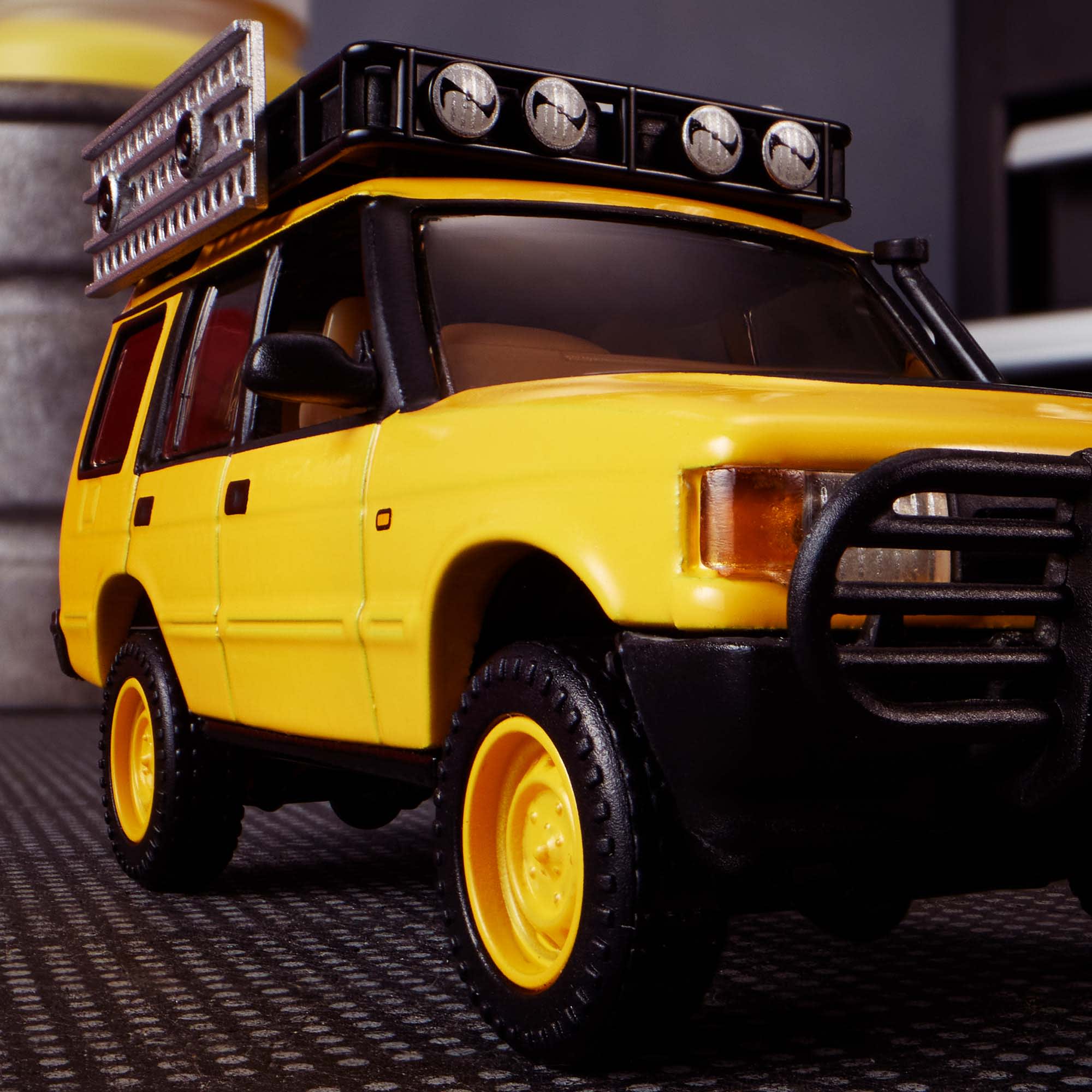 Mattel Creations Hot Wheels Elite 64 Mod Shop '94 Land Rover Discovery