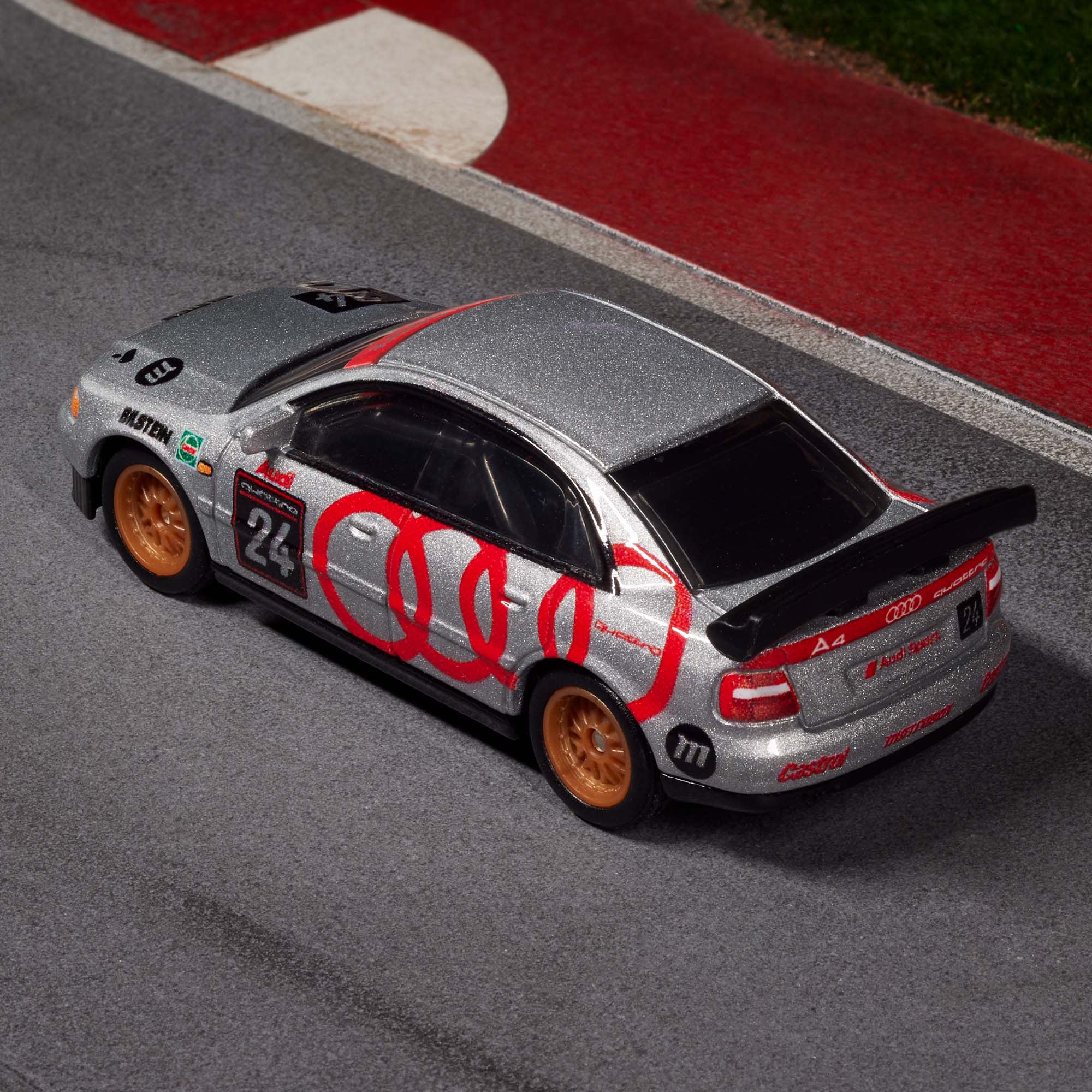 Mattel Creations Matchbox 1996 Audi A4 Super Touring
