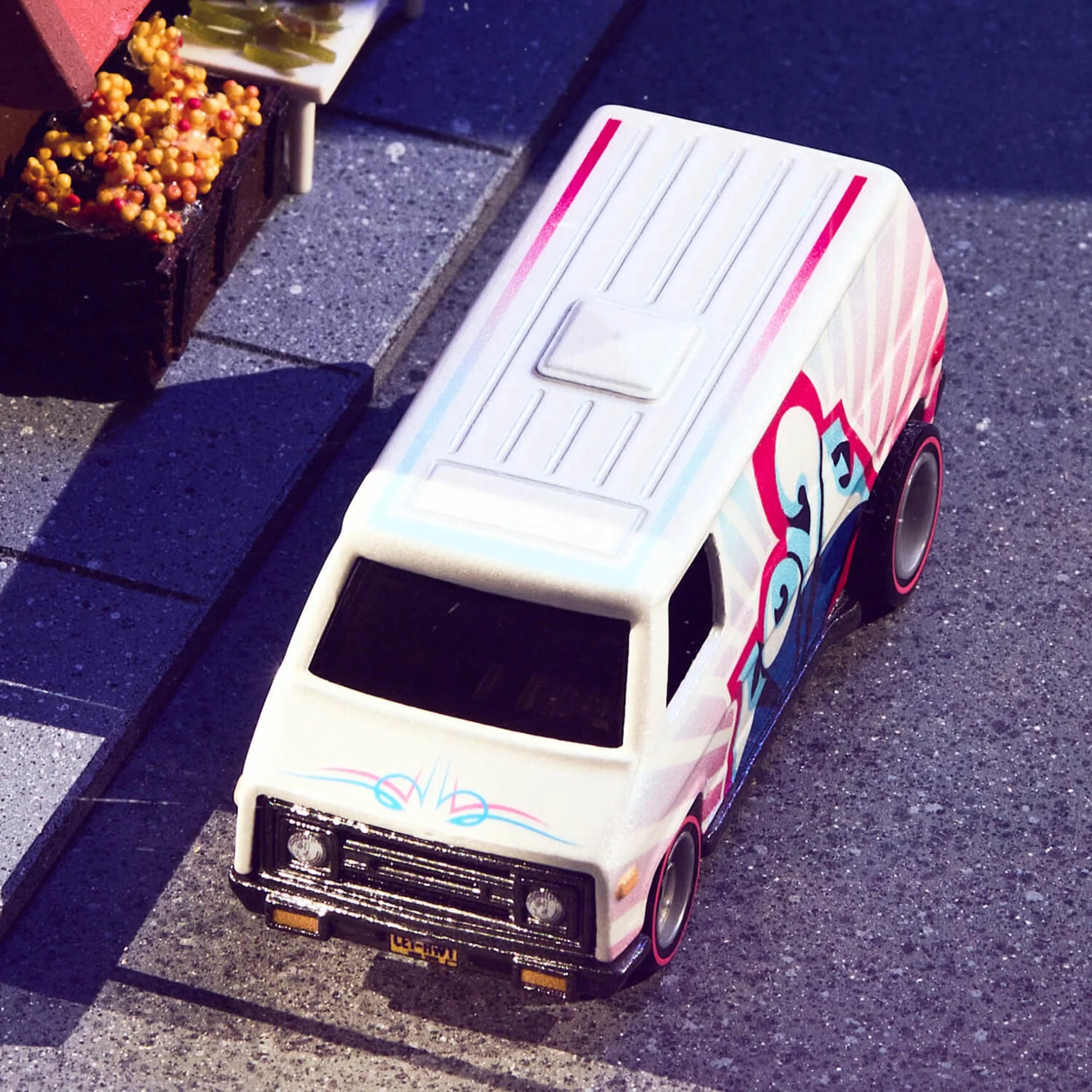 Mattel Creations Hot Wheels Cey Adams “LOVE” 70's Van