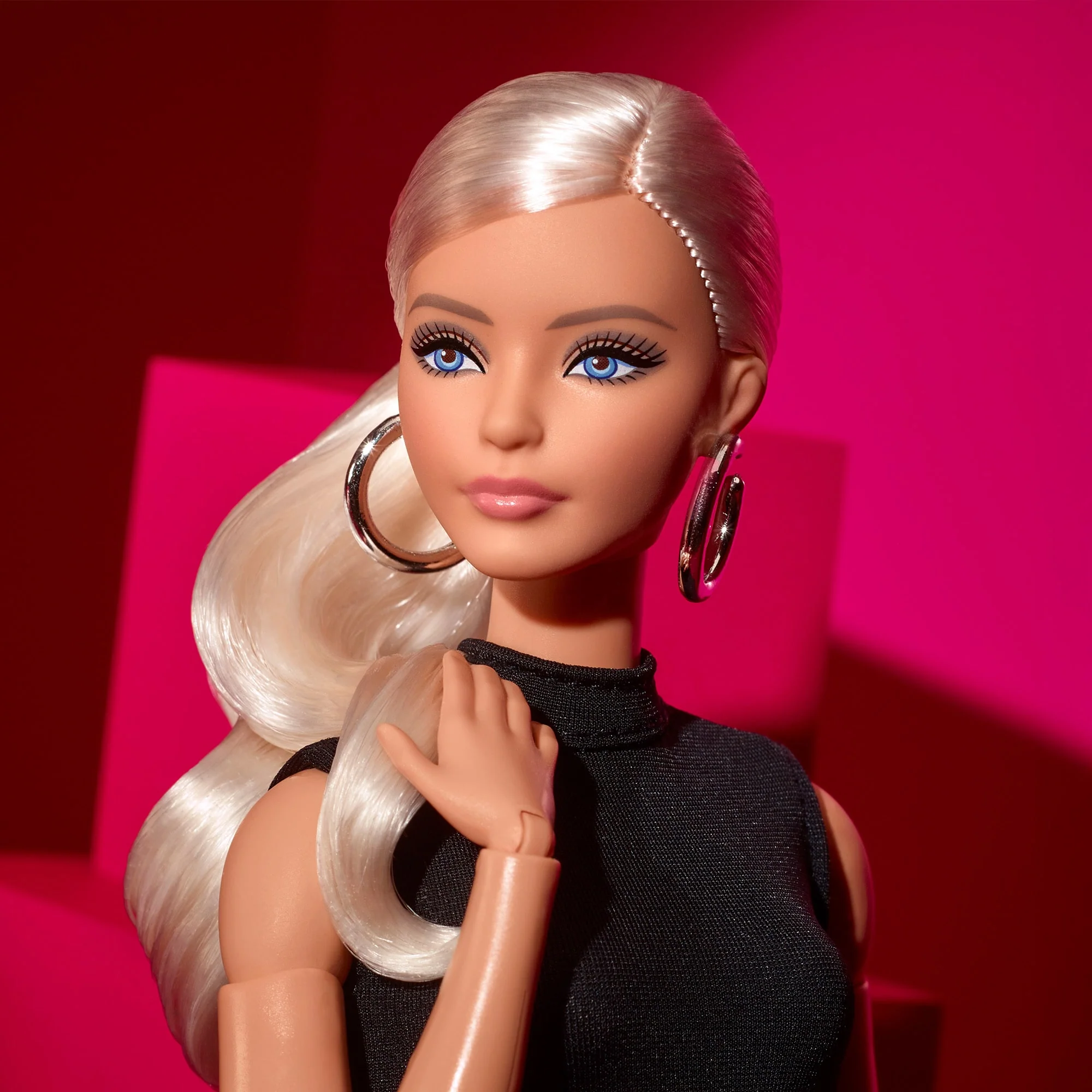 Mattel Creations Barbie Basics 2025 Series 1, Doll 2
