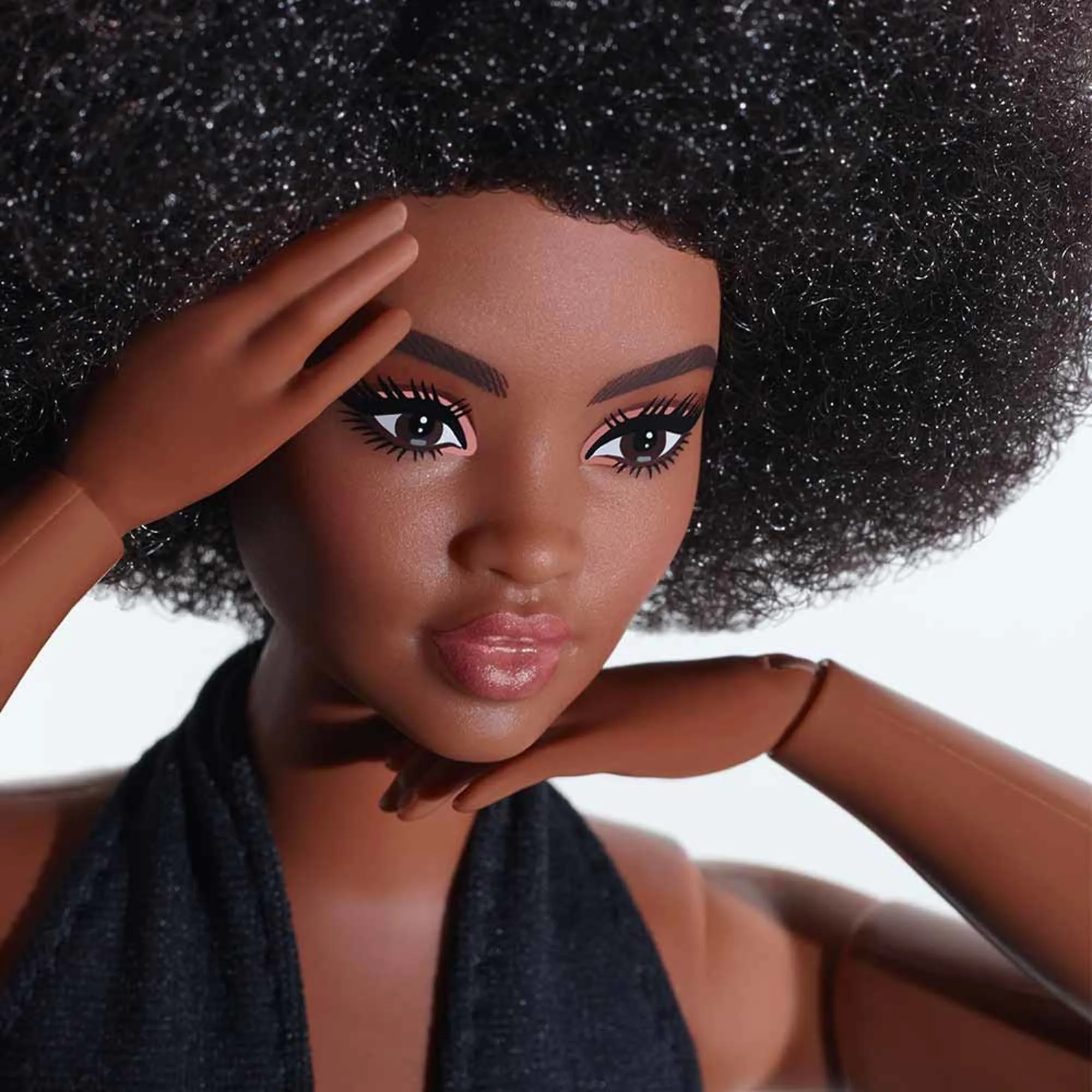 Mattel Creations Barbie Looks Doll (Curvy, Brunette)