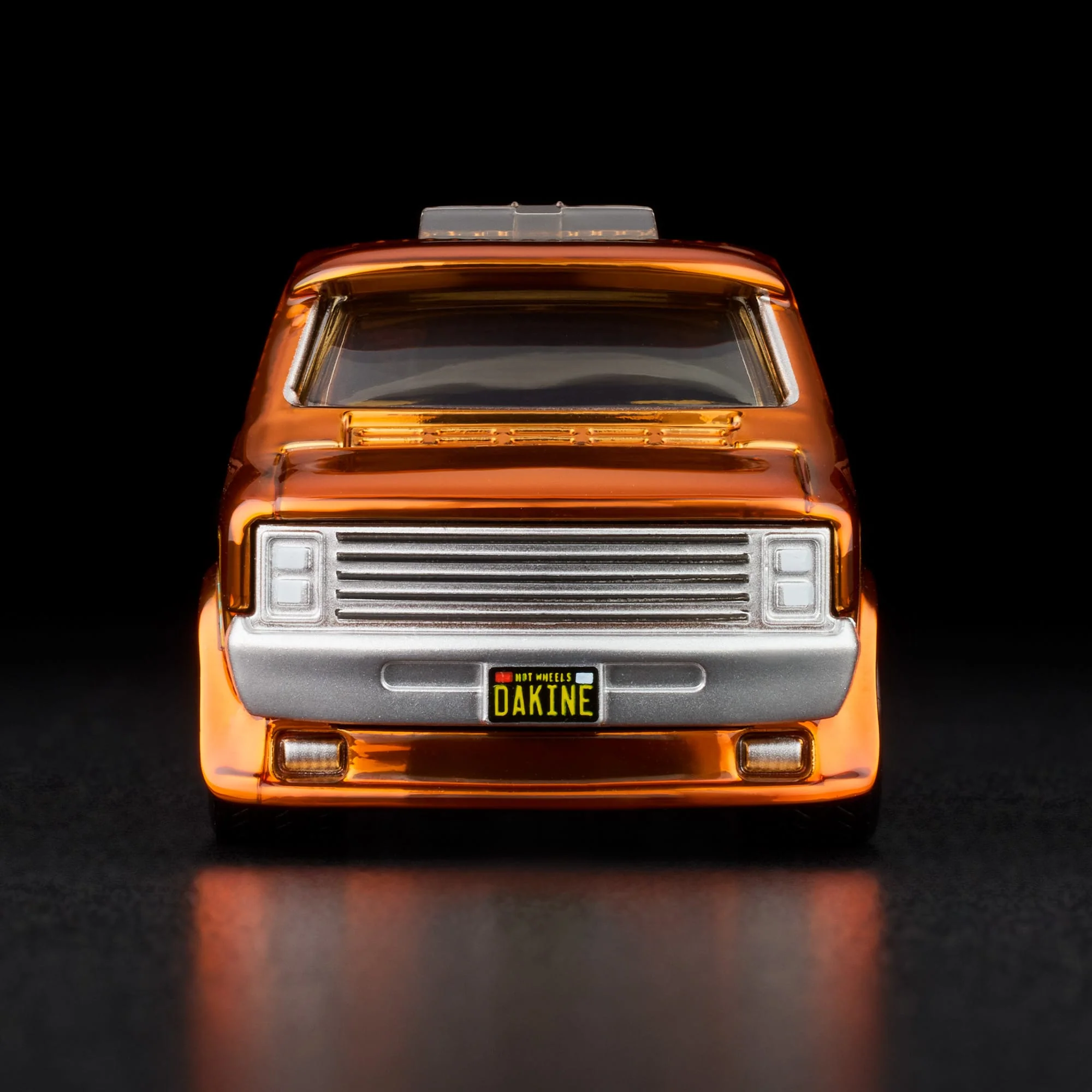 Mattel Creations RLC Exclusive '70s Dodge Tradesman Van
