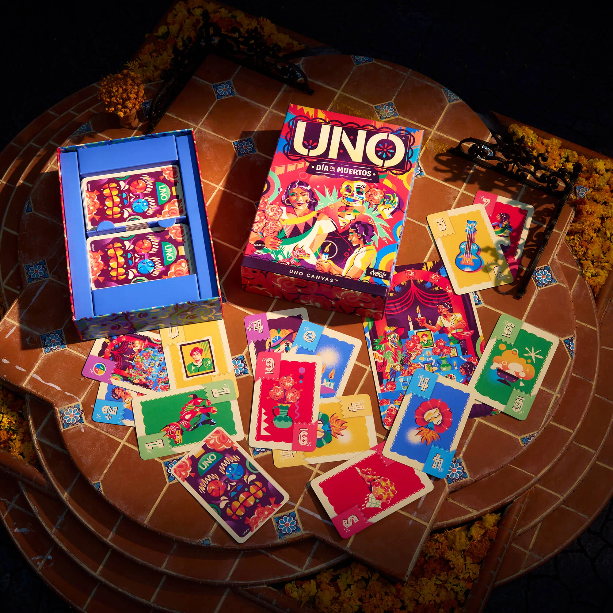 Mattel Creations UNO Canvas Día de Muertos Card Game
