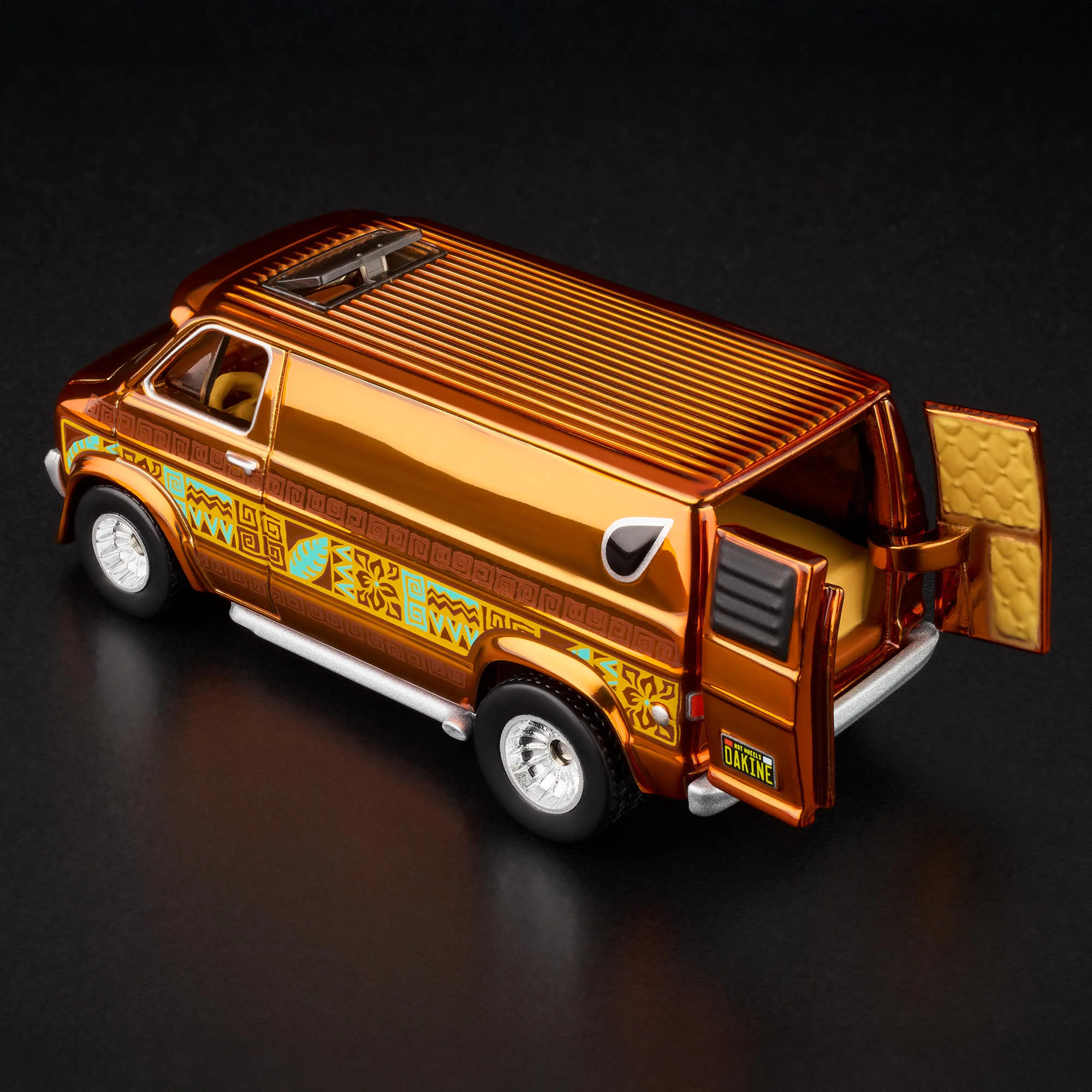 Mattel Creations RLC Exclusive '70s Dodge Tradesman Van