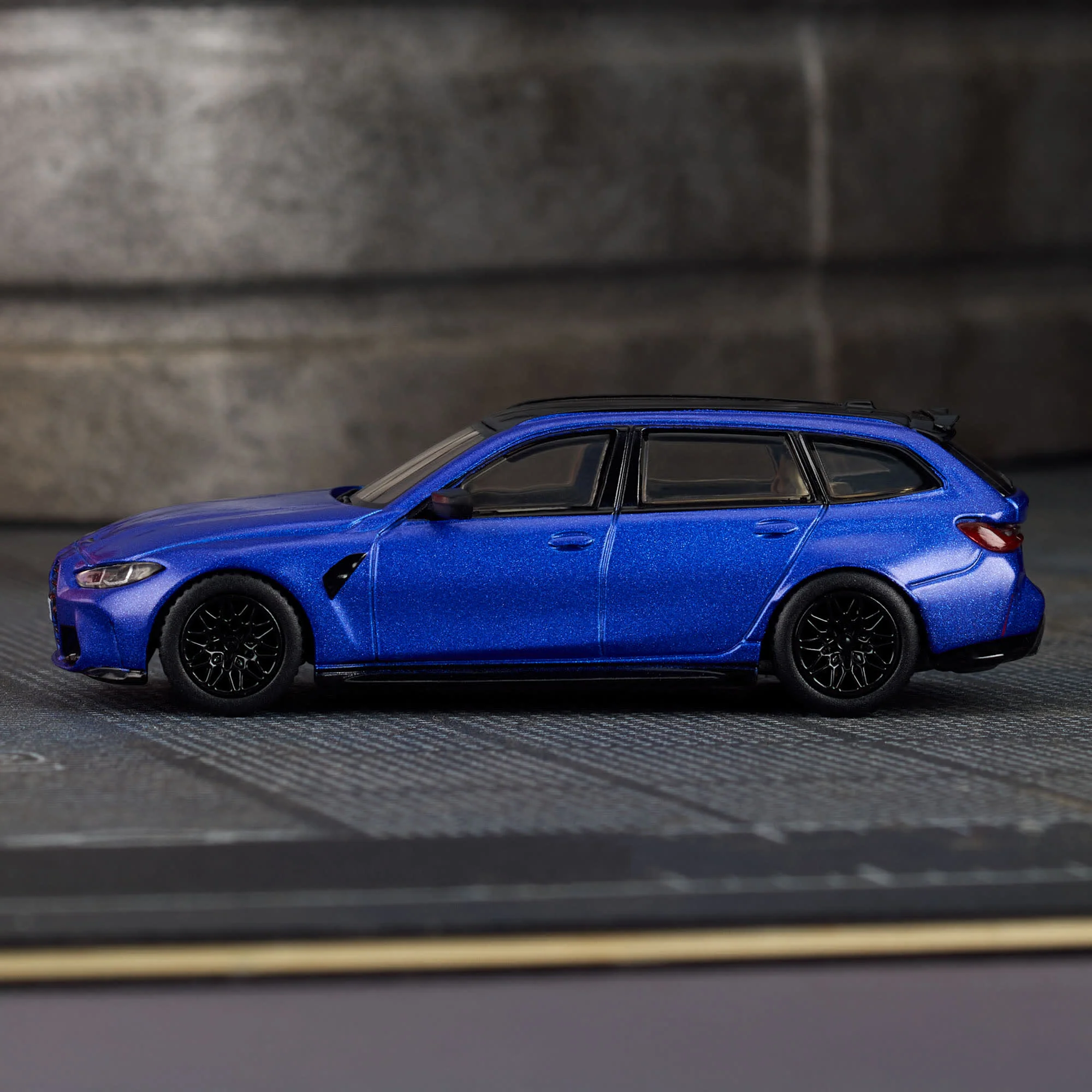 Mattel Creations Hot Wheels Elite 64 BMW M3 Touring