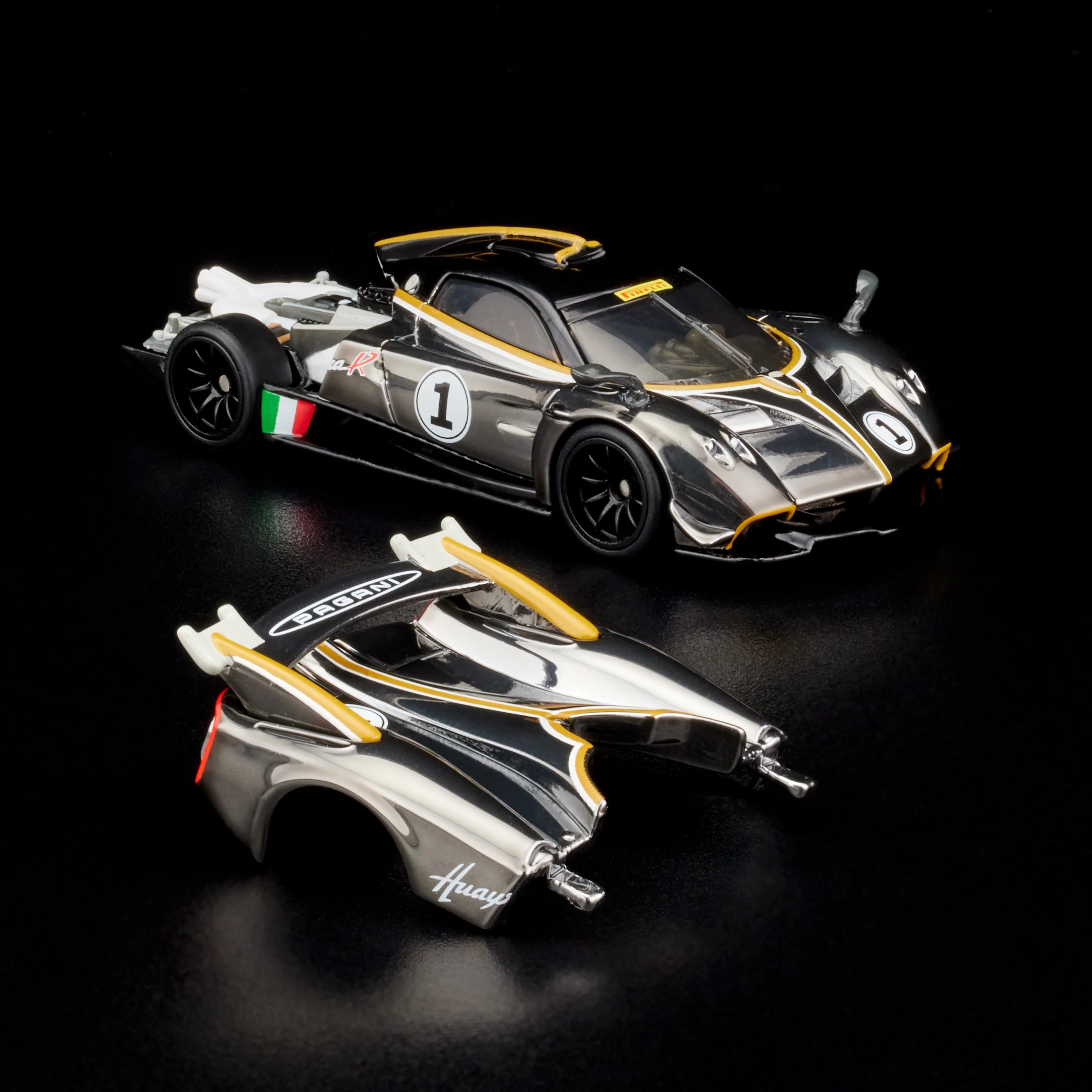 Mattel Creations RLC Exclusive '21 Pagani Huayra R