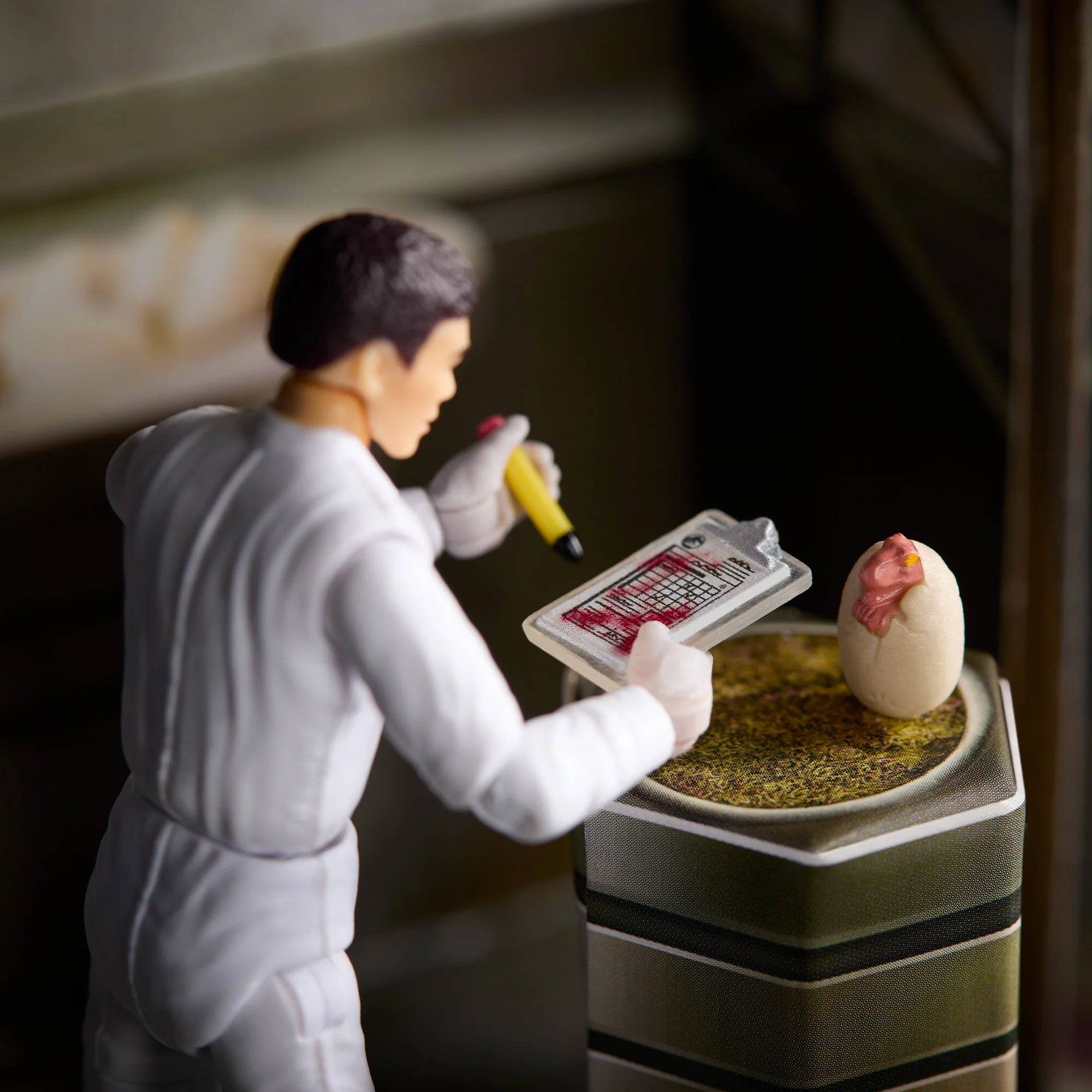 Mattel Creations Jurassic World Hammond Collection Lab Tour Dr. Henry Wu