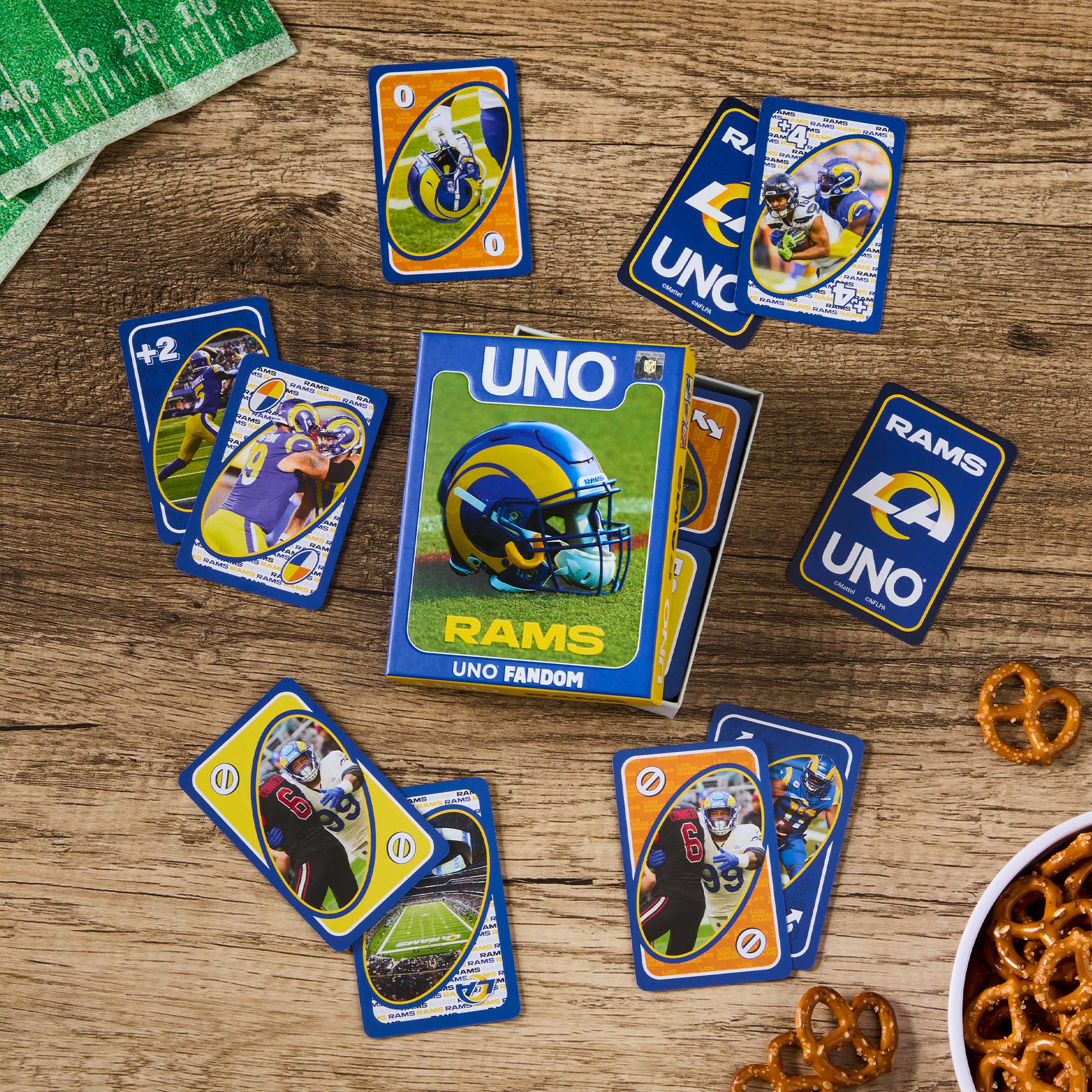 Mattel Creations UNO Fandom NFL Los Angeles Rams Game Deck
