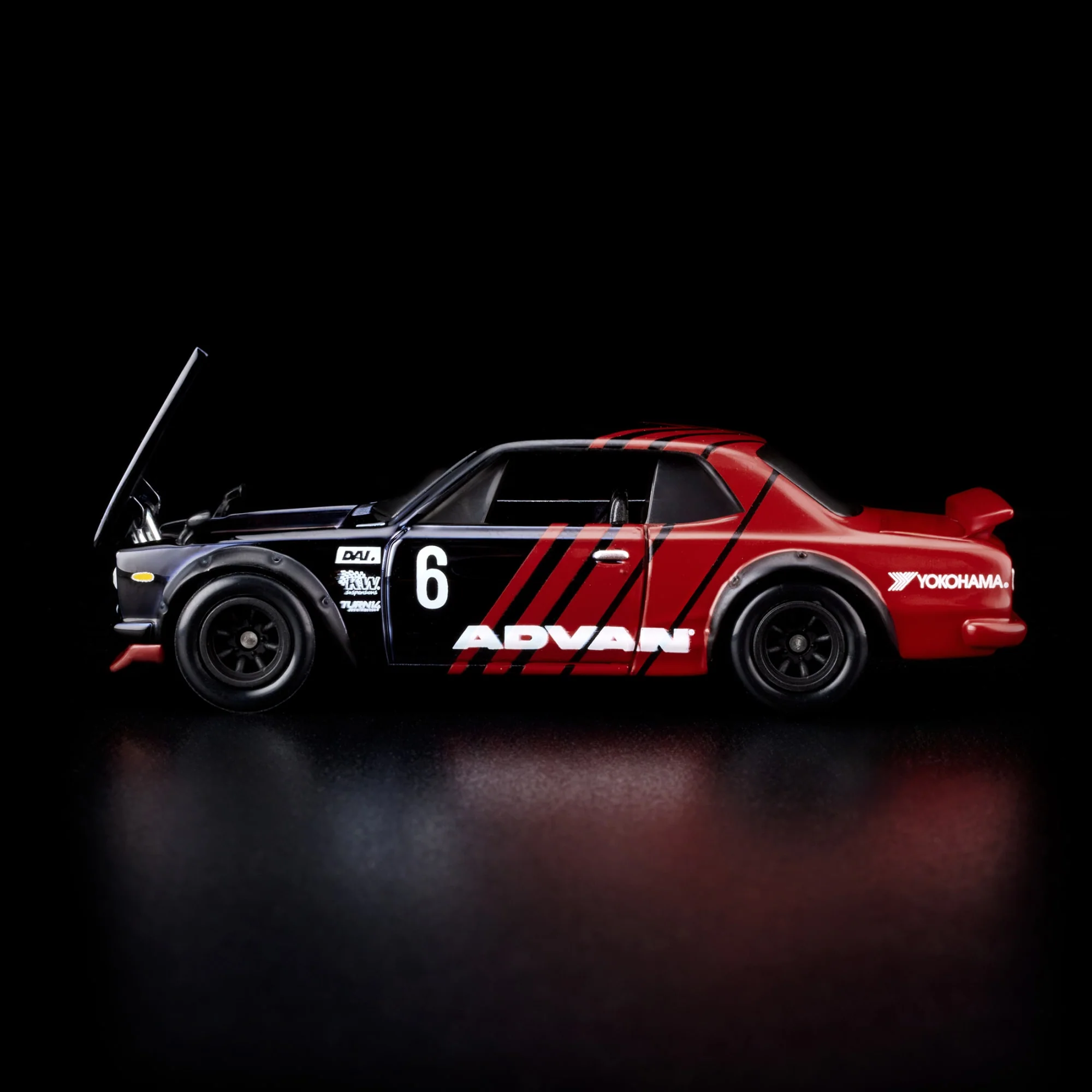 Mattel Creations Hot Wheels RLC 1972 Skyline H/T 2000GT-R