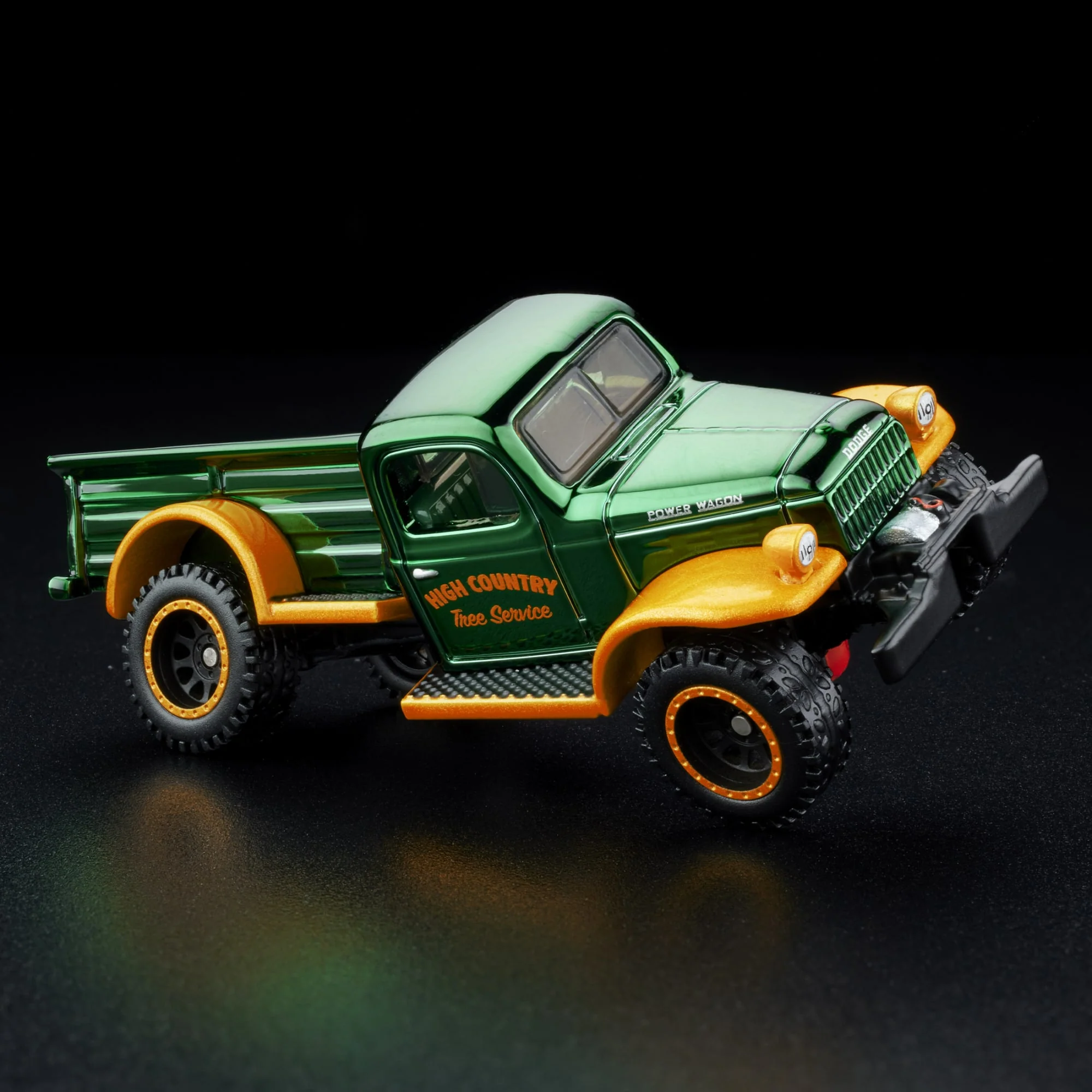 Mattel Creations RLC Exclusive Holiday 1952 Dodge Power-Wagon