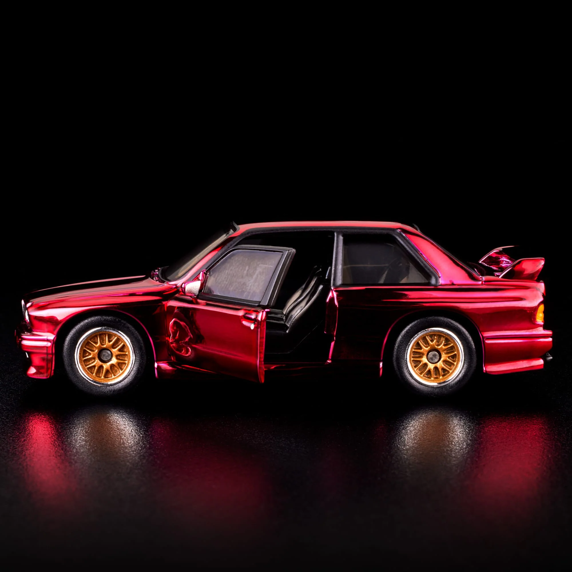 Mattel Creations RLC Exclusive 1991 BMW M3