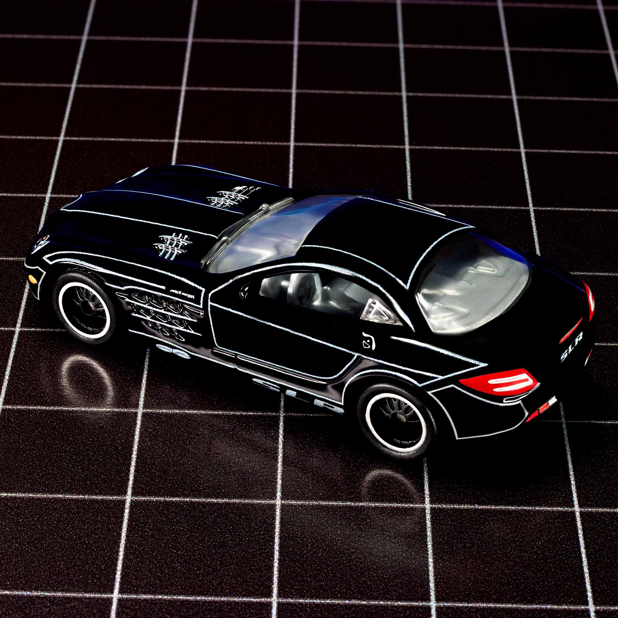 Mattel Creations Matchbox Collectors Mercedes-Benz SLR McLaren