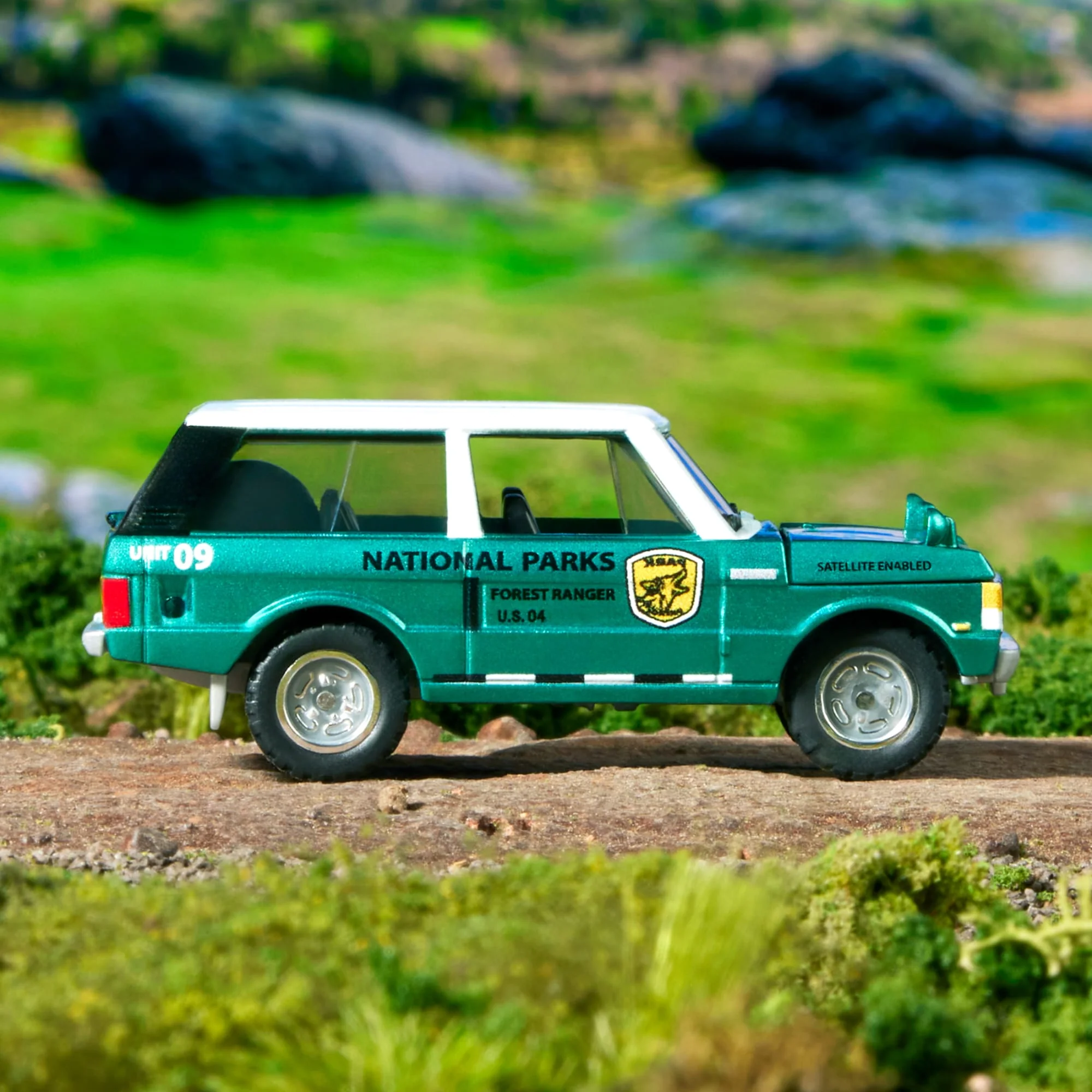 Mattel Creations Matchbox 1975 Range Rover