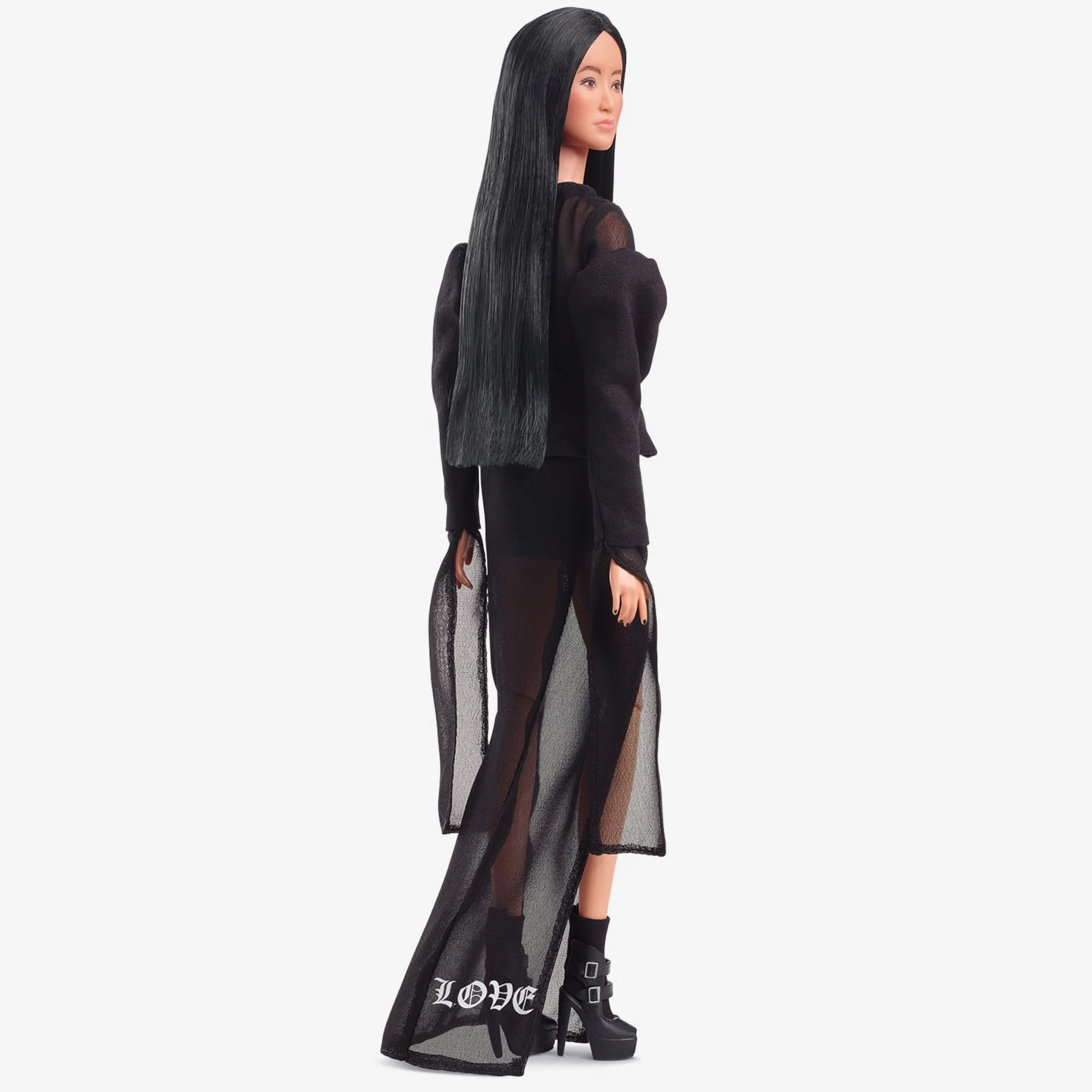 Mattel Creations Barbie Tribute Collection Vera Wang Barbie Doll