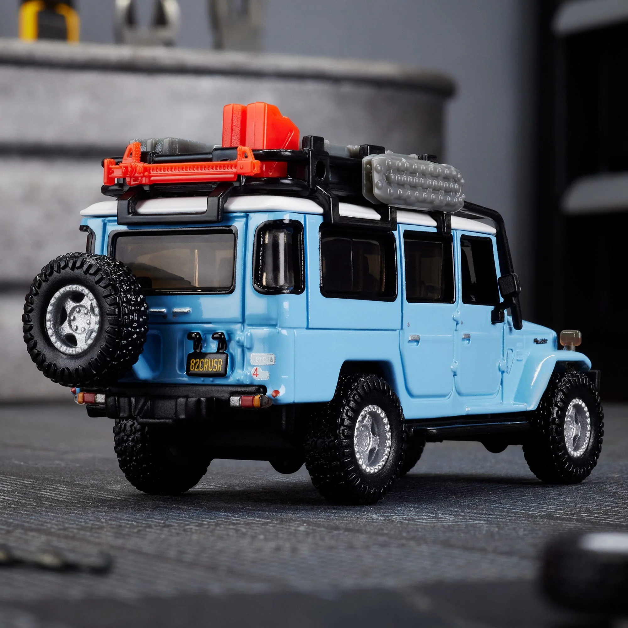 Mattel Creations Hot Wheels Elite 64 Mod Shop 1982 Custom Toyota Land Cruiser FJ45 Troopy