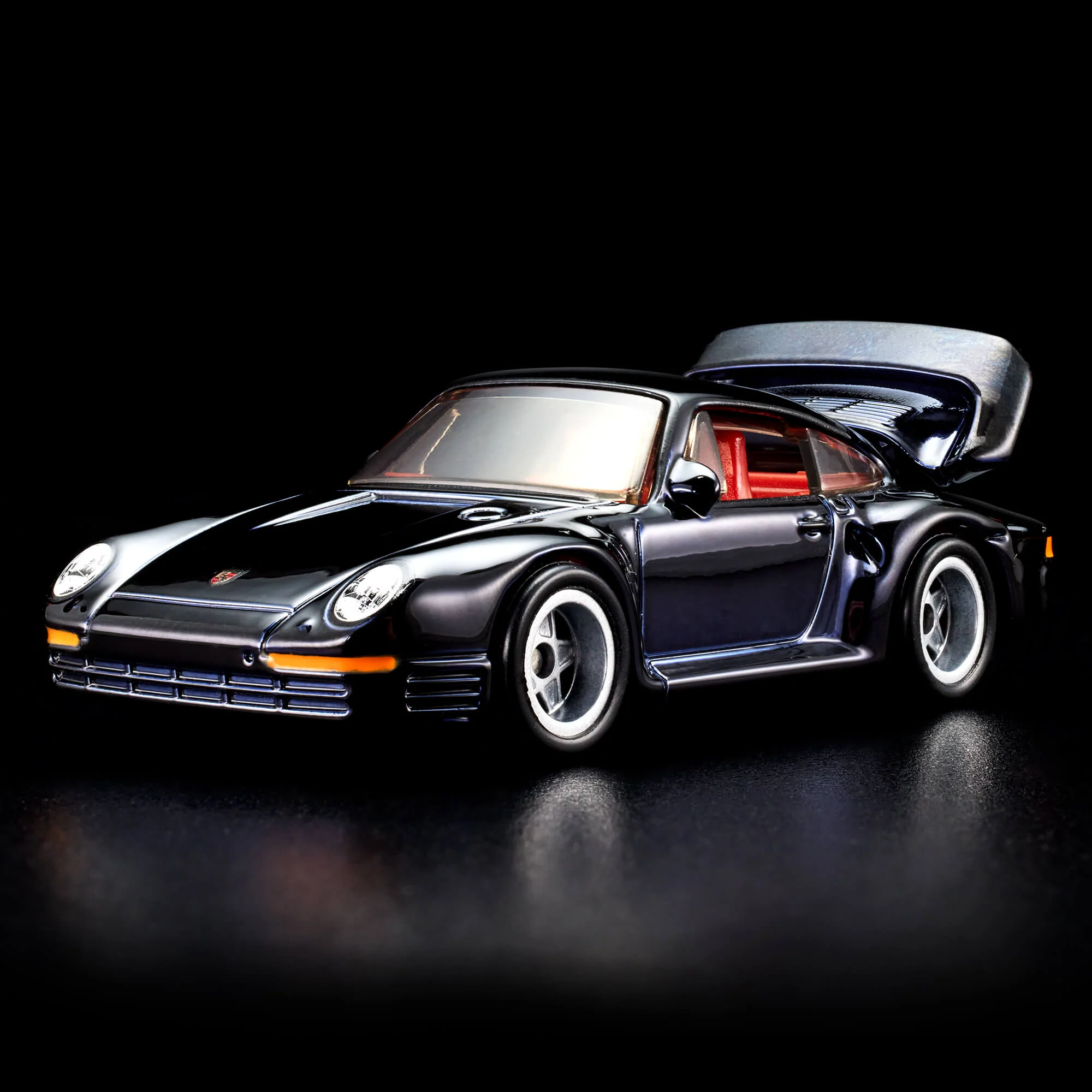 Mattel Creations RLC Exclusive 1986 Porsche 959