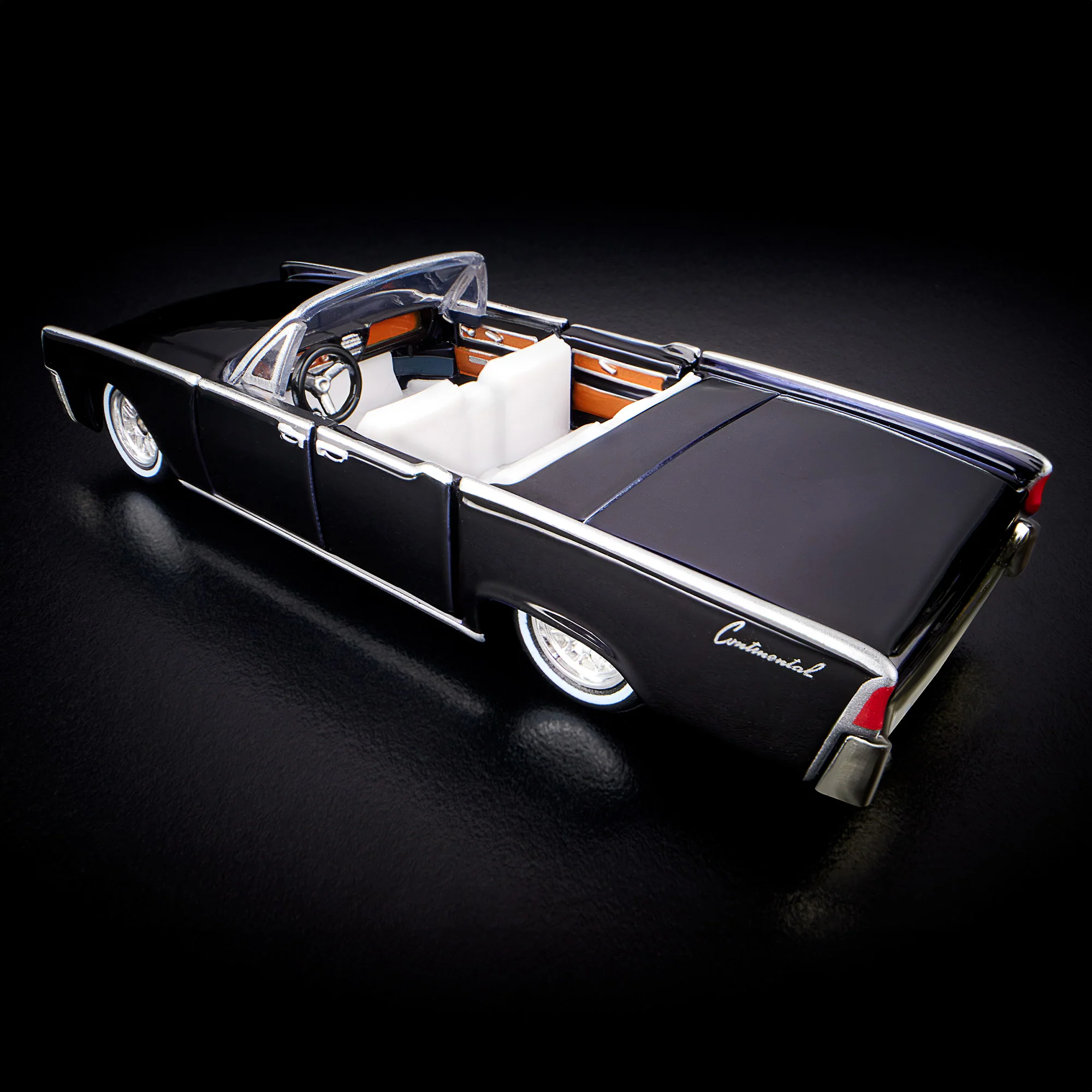 Mattel Creations Hot Wheels RLC Exclusive '61 Lincoln Continental