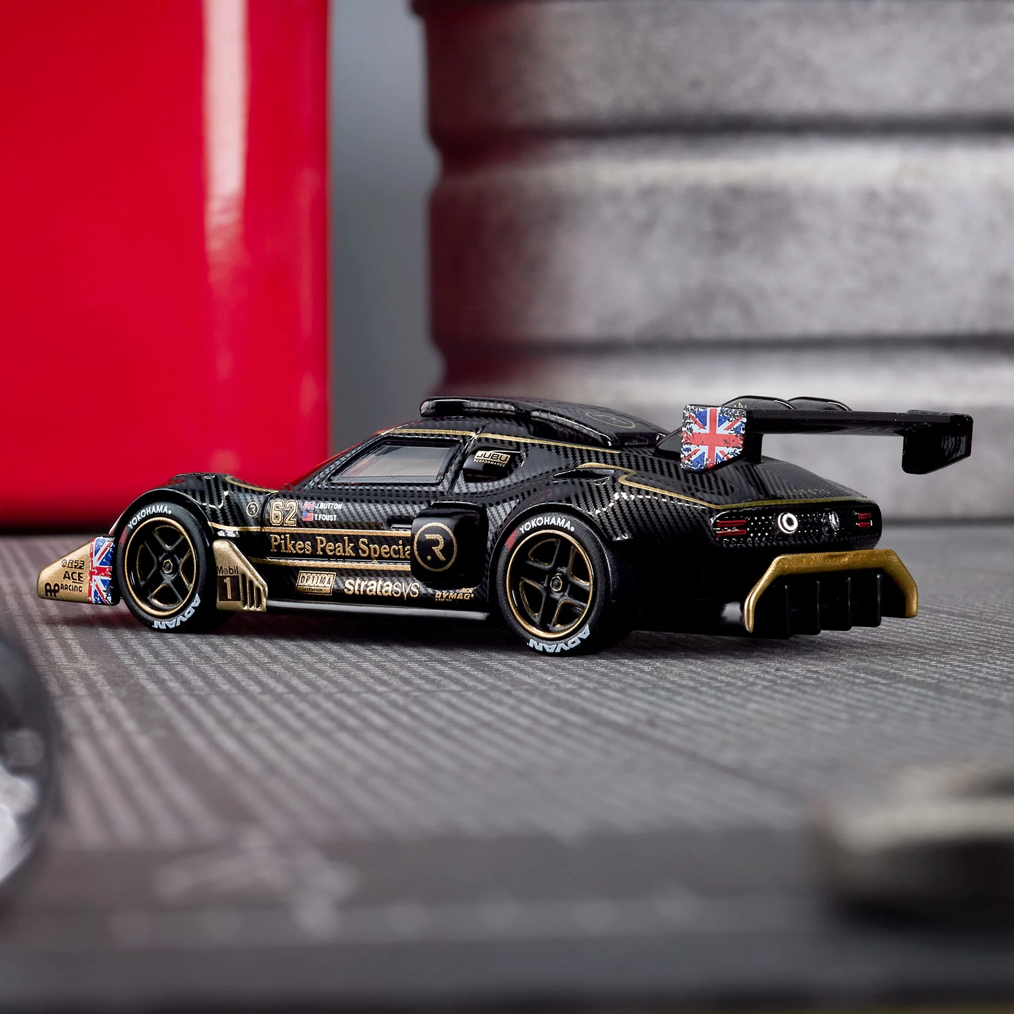 Mattel Creations Hot Wheels Elite 64 Radford Type 62-2 Pikes Peak