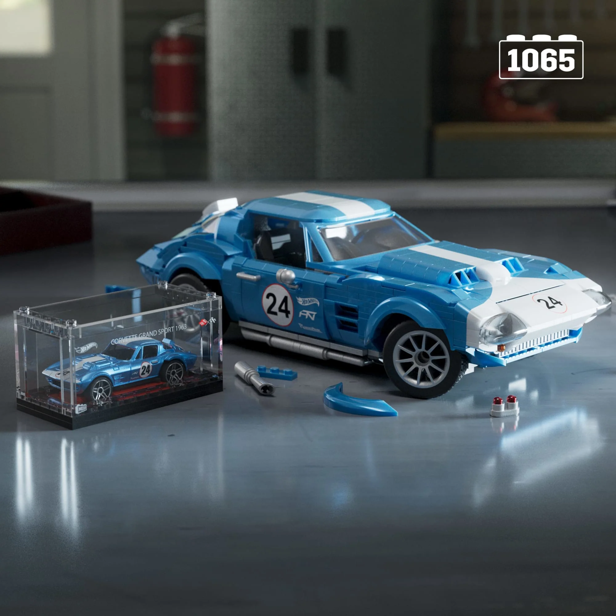 Mattel Creations MEGA Hot Wheels '63 Corvette Grand Sport Race Car Building Kit