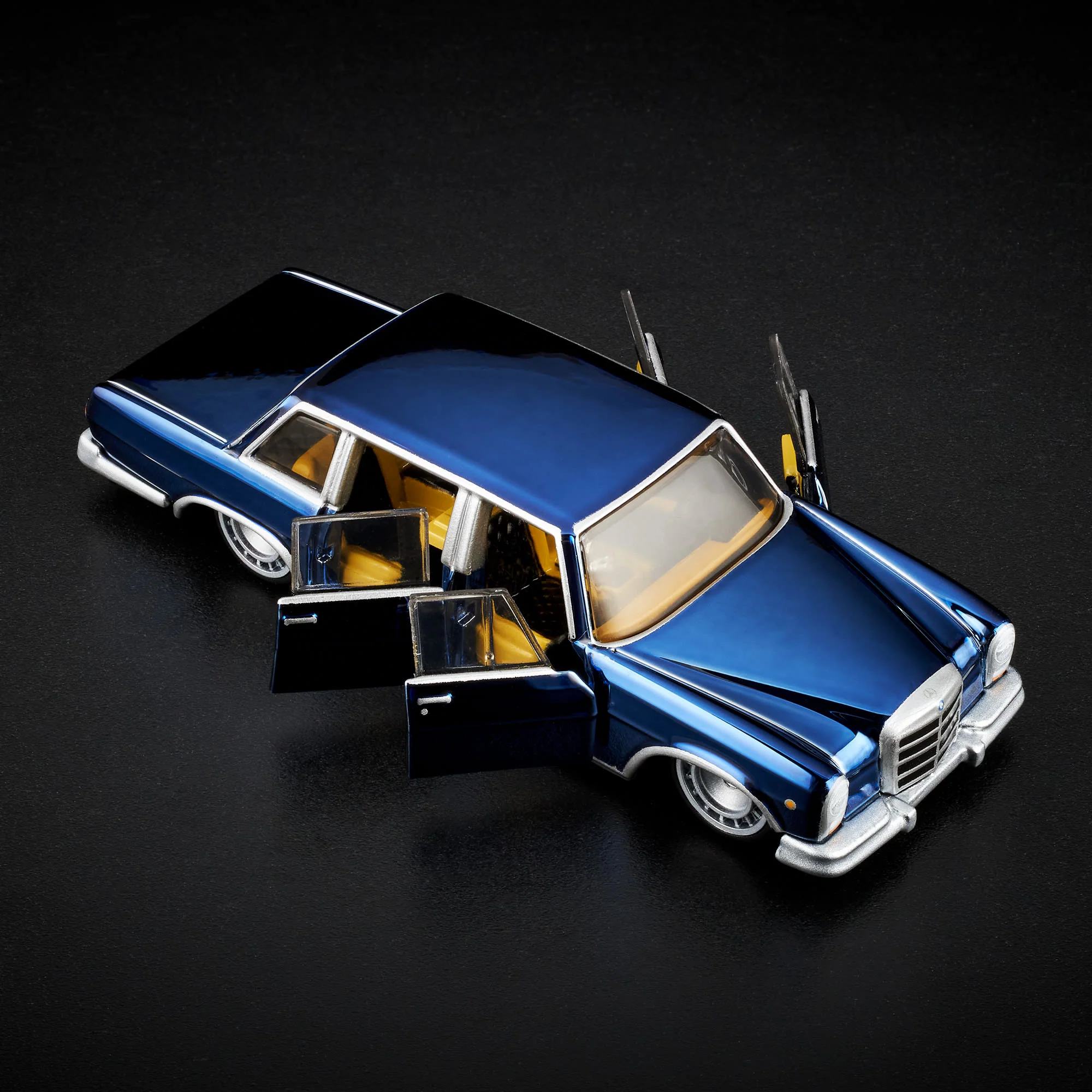 Mattel Creations RLC Exclusive 1964 Mercedes-Benz 600