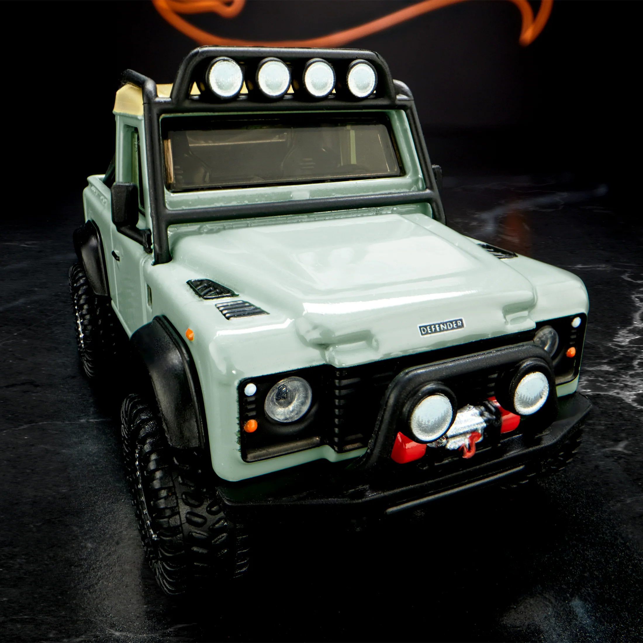 Mattel Creations Elite 64 Series Land Rover Defender 90 Pickup