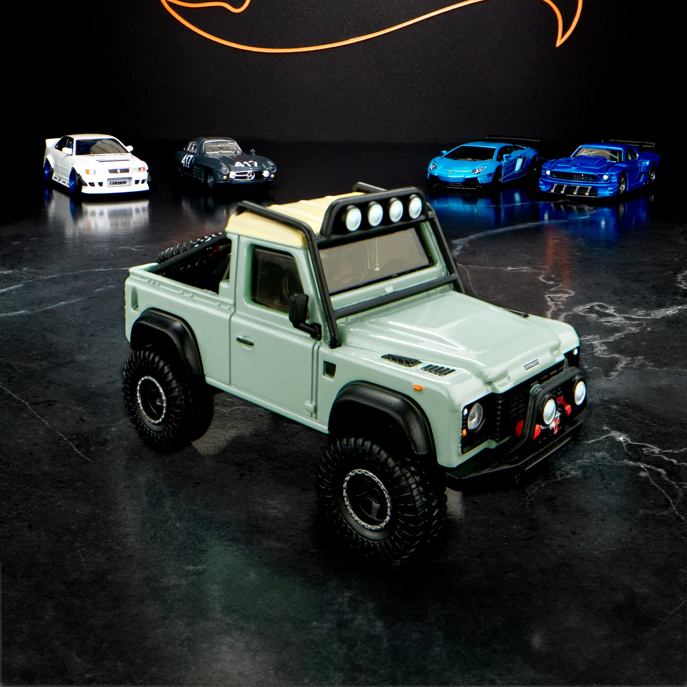 Mattel Creations Elite 64 Series Land Rover Defender 90 Pickup