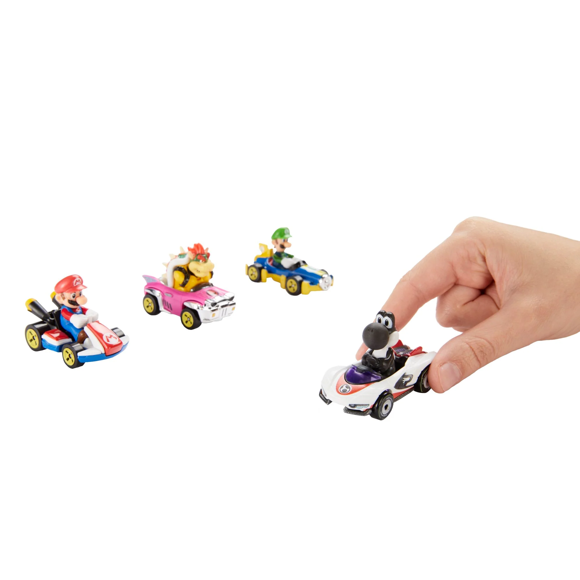 Mattel Creations Hot Wheels Mario Kart Characters and Die-Cast Kart Vehicles, Set of 4