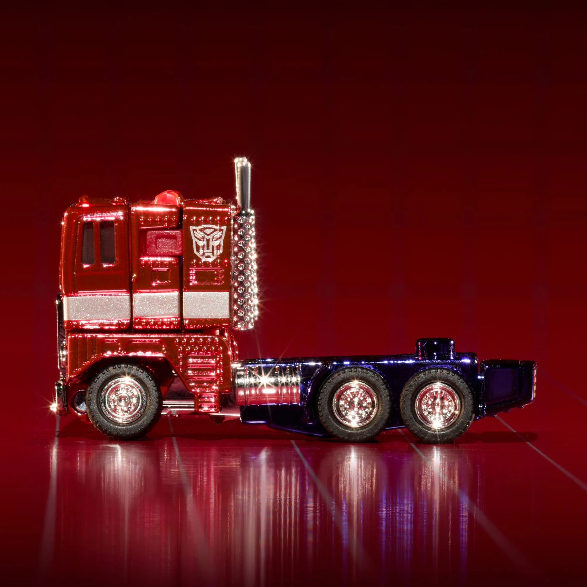 Mattel Creations Hot Wheels Transformers Optimus Prime