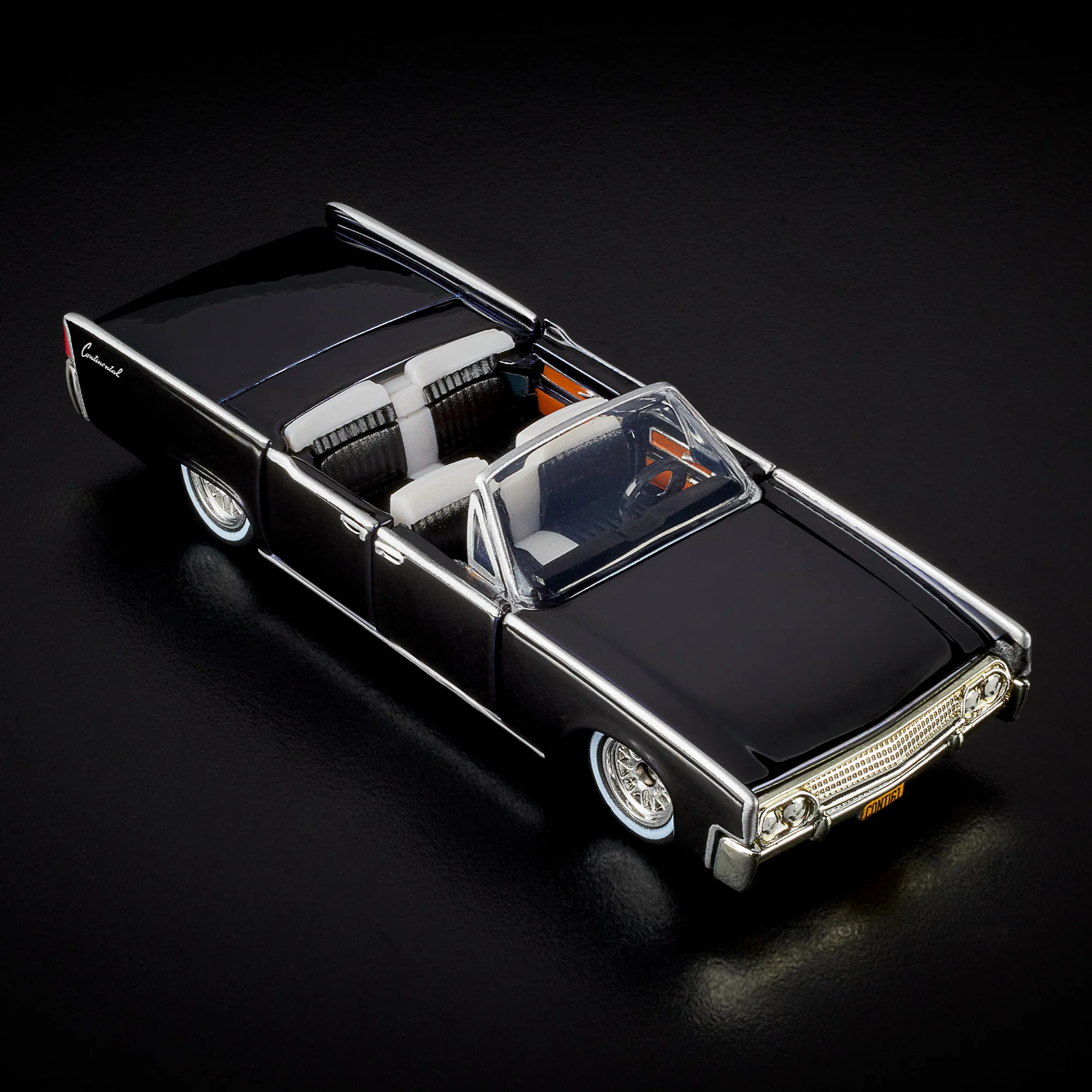 Mattel Creations Hot Wheels RLC Exclusive '61 Lincoln Continental