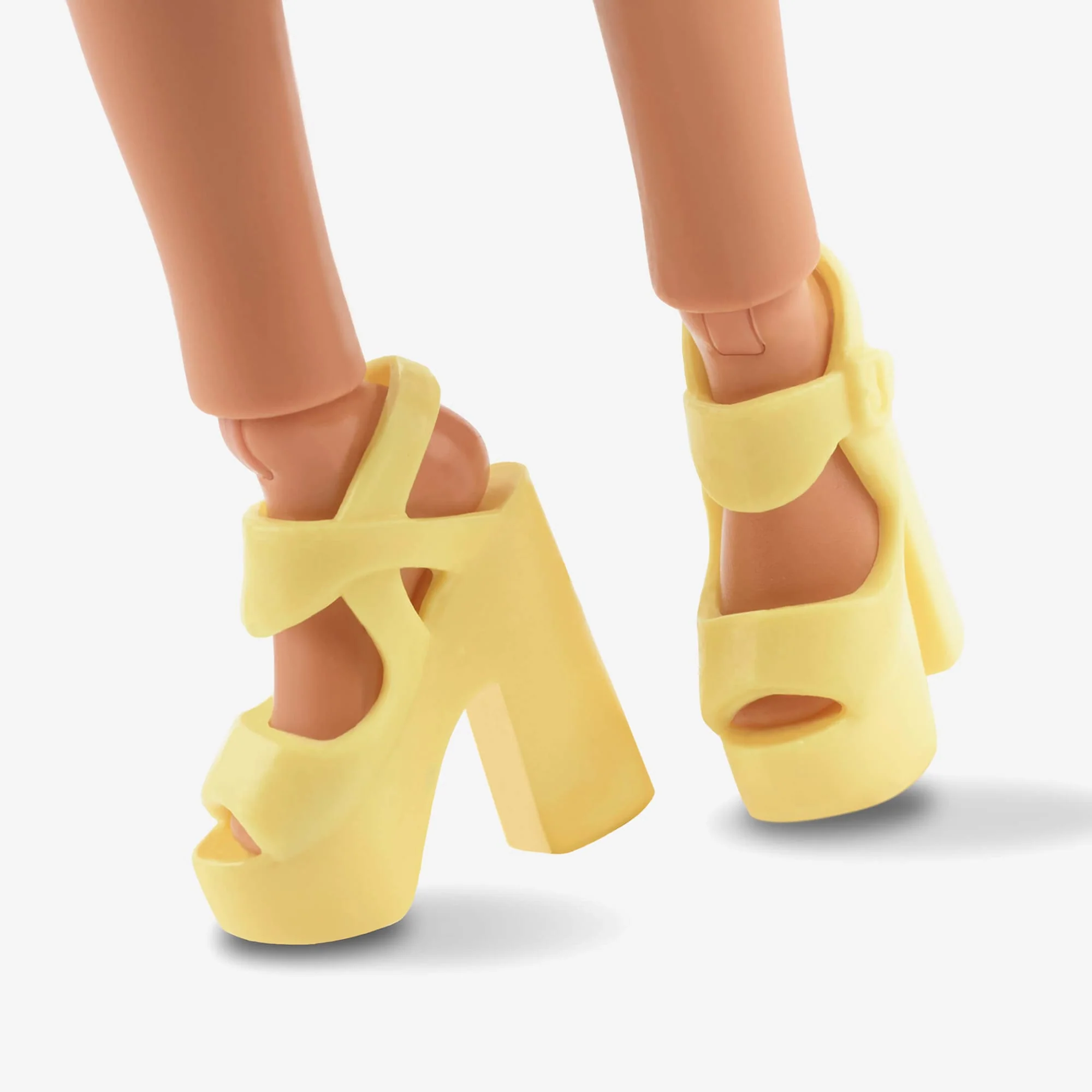 Mattel Creations Barbie Looks Doll (Petite, Long Brunette Hair)